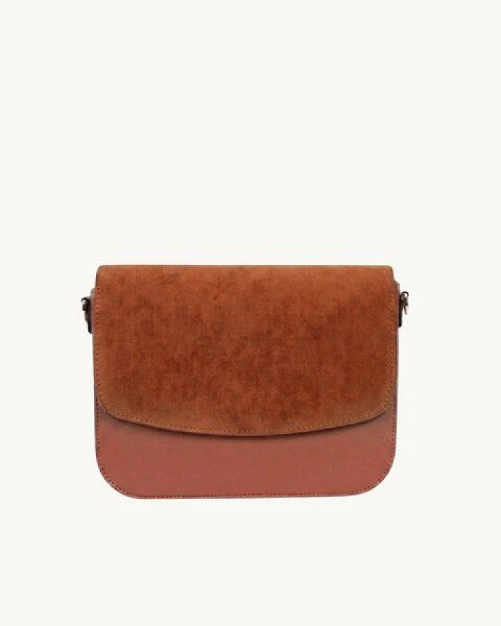 Ashoka Paris Brigitte Oxymore Uppeal Camel