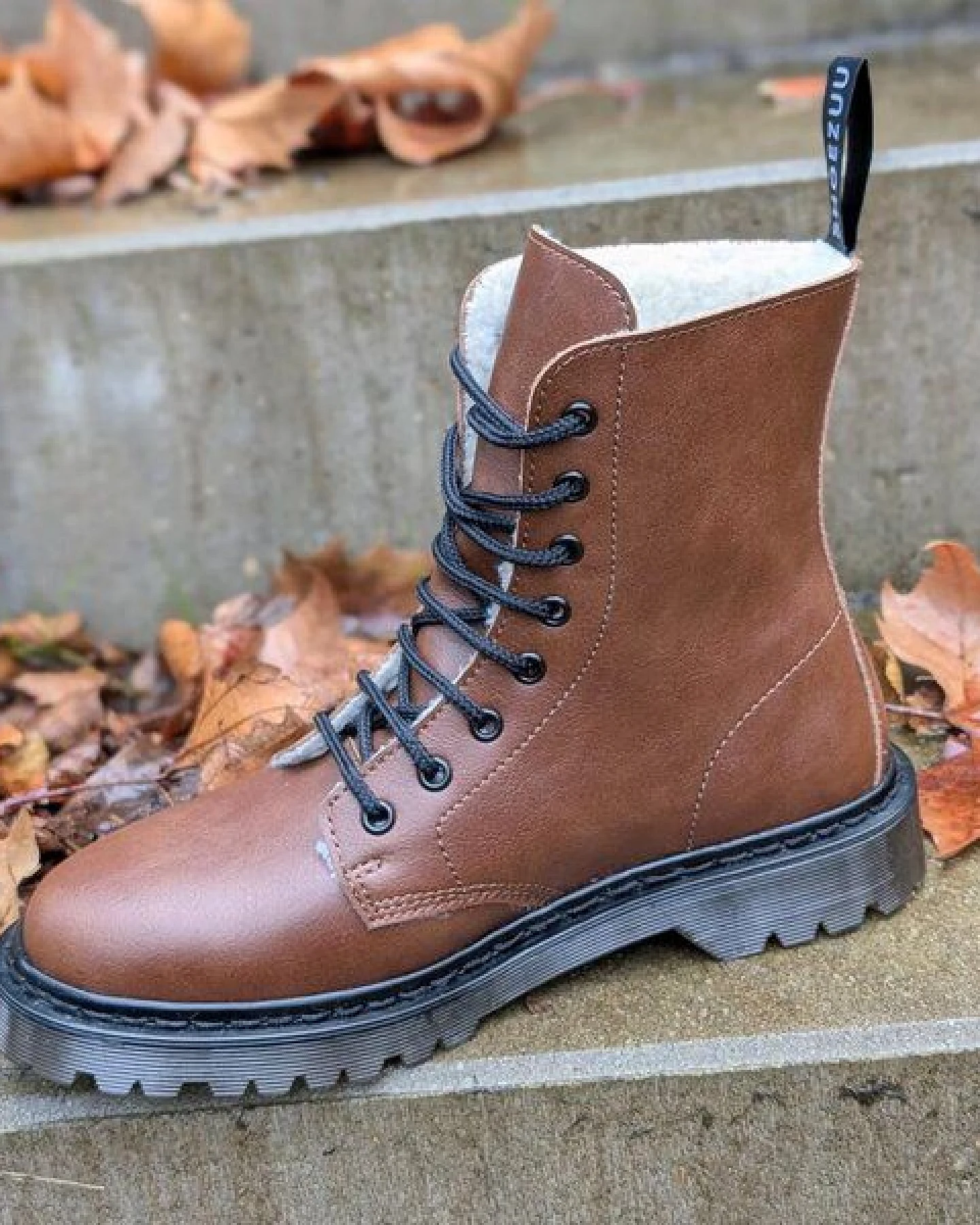 Shoezuu Vegan Vegane Shoezuu 8 Loch Mikrofaser RC Winterboots nussbraun – Ansicht 3