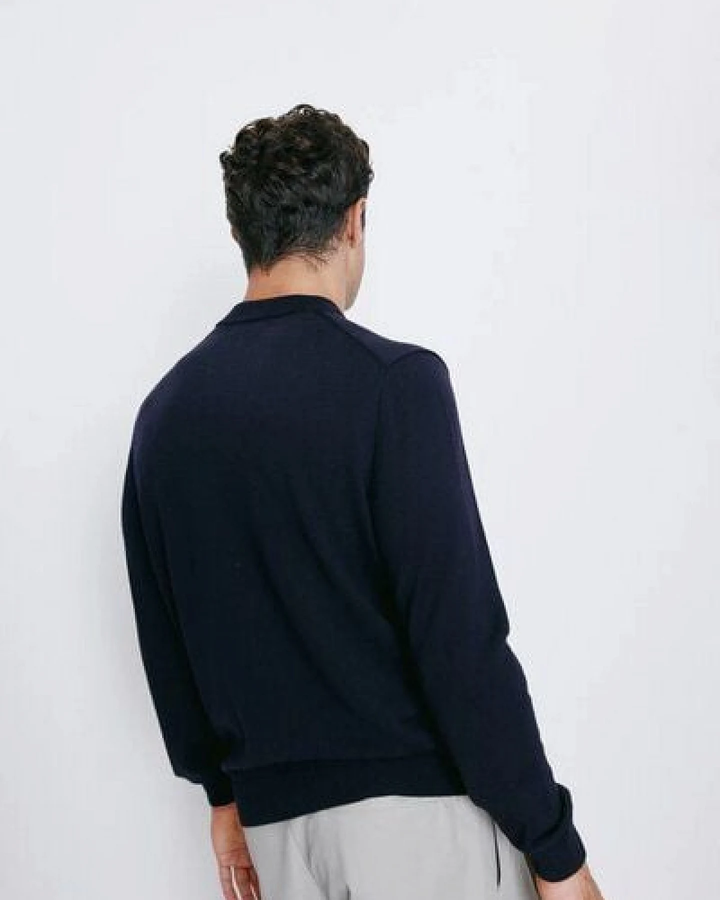 Unfeigned - Pullover Crewneck Merino Knit – Ansicht 4