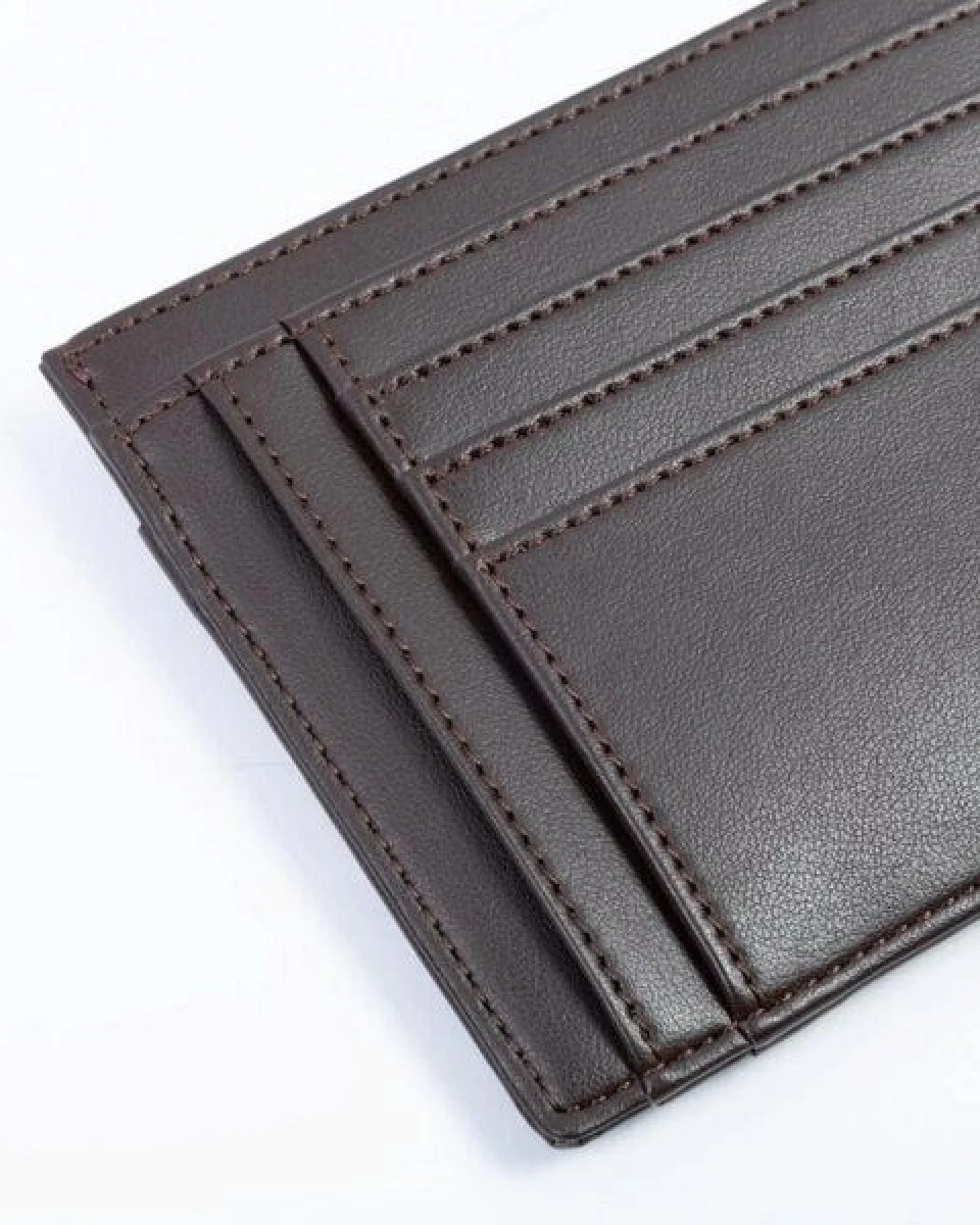 Ashoka Paris Braune Zip-Kartenhalter Uppeal – Ansicht 4