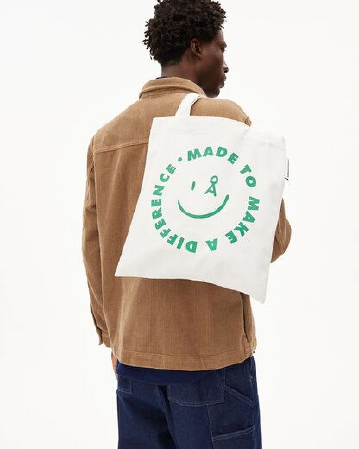 ARMEDANGELS TOTAA SMILEY Unisex Tote Bag aus Bio-Baumwolle – Ansicht 2
