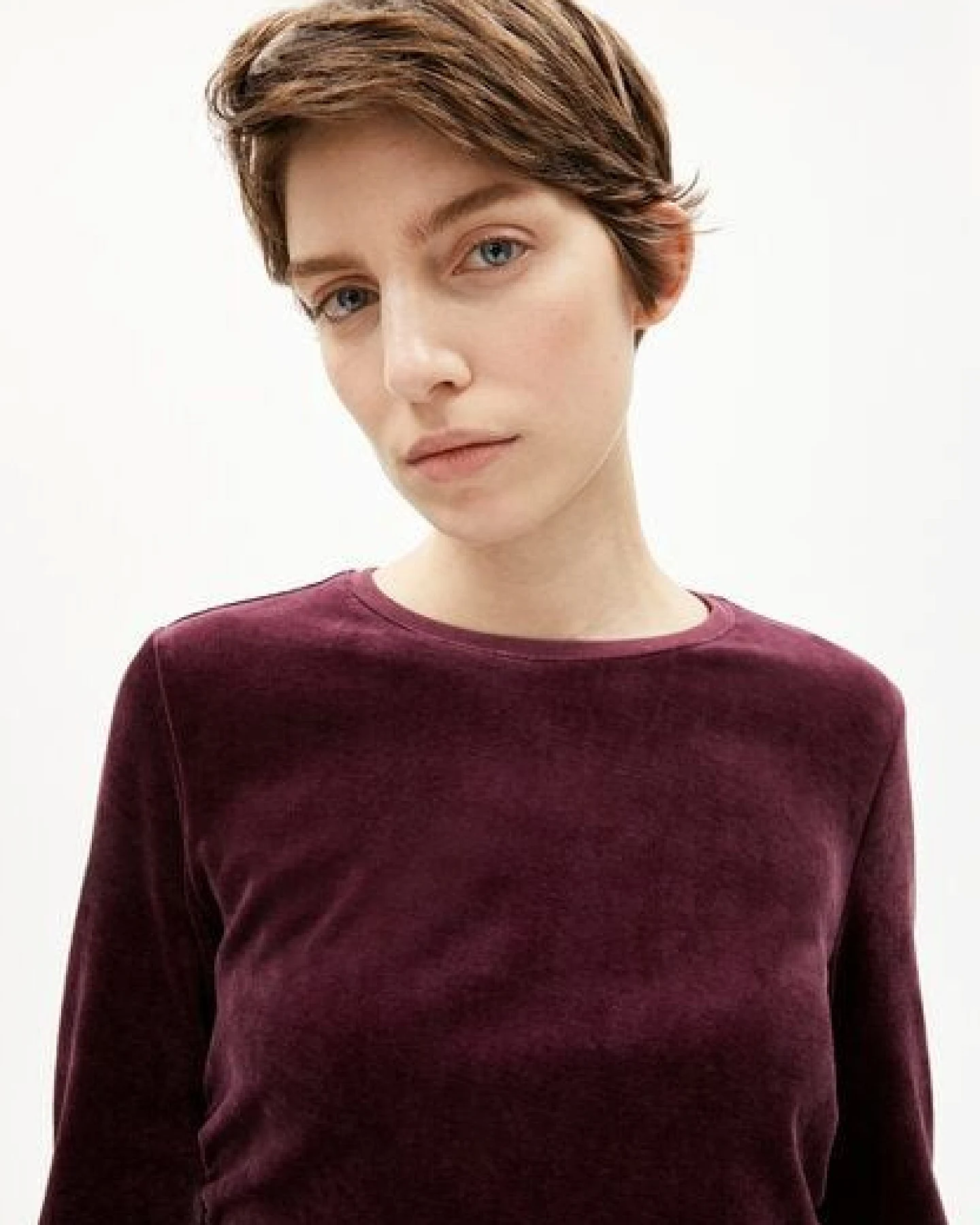 ARMEDANGELS ADAAJA LORA VELVET Damen Longsleeve aus Bio-Baumwoll Mix – Ansicht 3