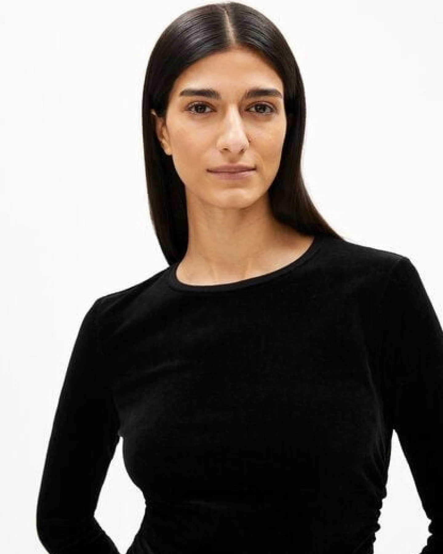 ARMEDANGELS ADAAJA LORA VELVET Damen Longsleeve aus Bio-Baumwoll Mix – Ansicht 3