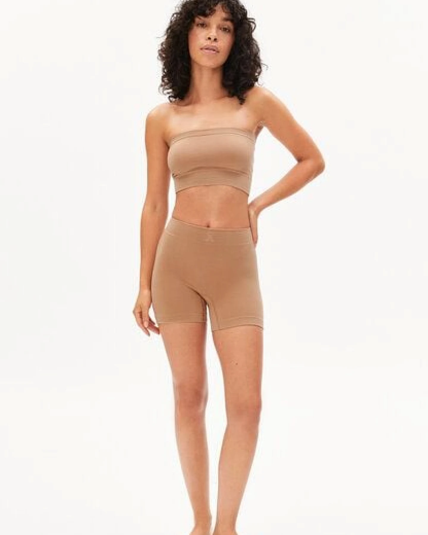 ARMEDANGELS SHORTAA SEAMAALA Damen Shortie aus TENCEL Lyocell Mix – Ansicht 4
