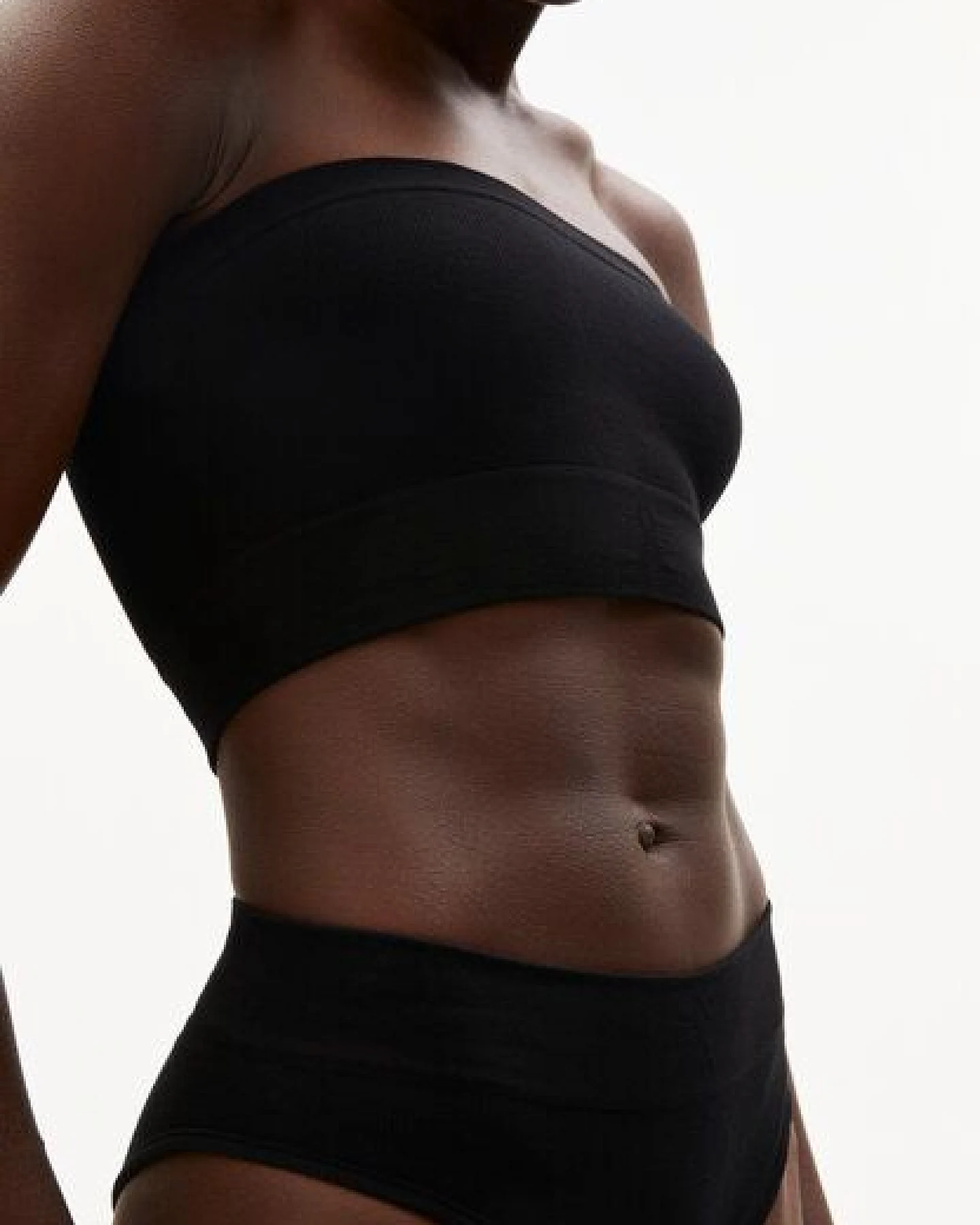 ARMEDANGELS BANDEAUAA SEAMAALA Damen Bandeau aus TENCEL Lyocell Mix – Ansicht 3