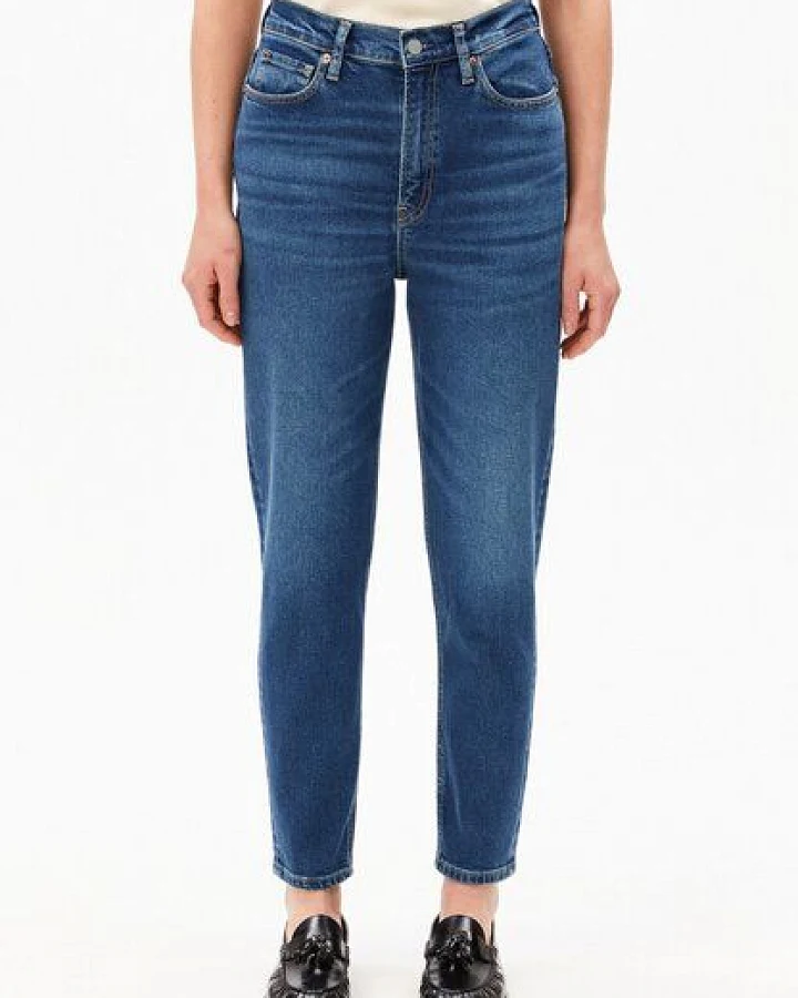ARMEDANGELS MAIRAA Damen Mom Jeans aus recyceltem Baumwoll-Mix