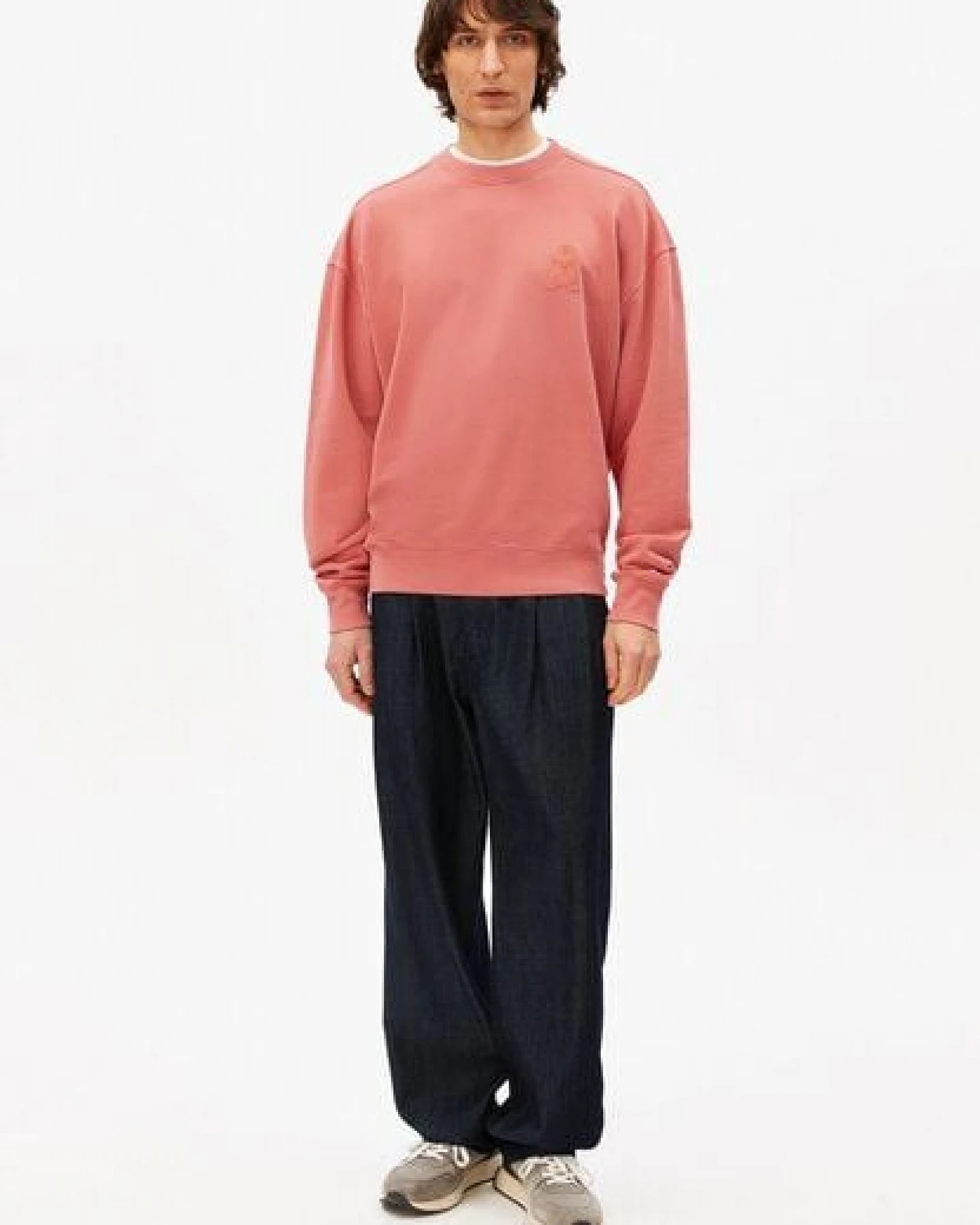 ARMEDANGELS ICONIC Å GMT DYE Herren Pullover aus Bio-Baumwolle – Ansicht 4