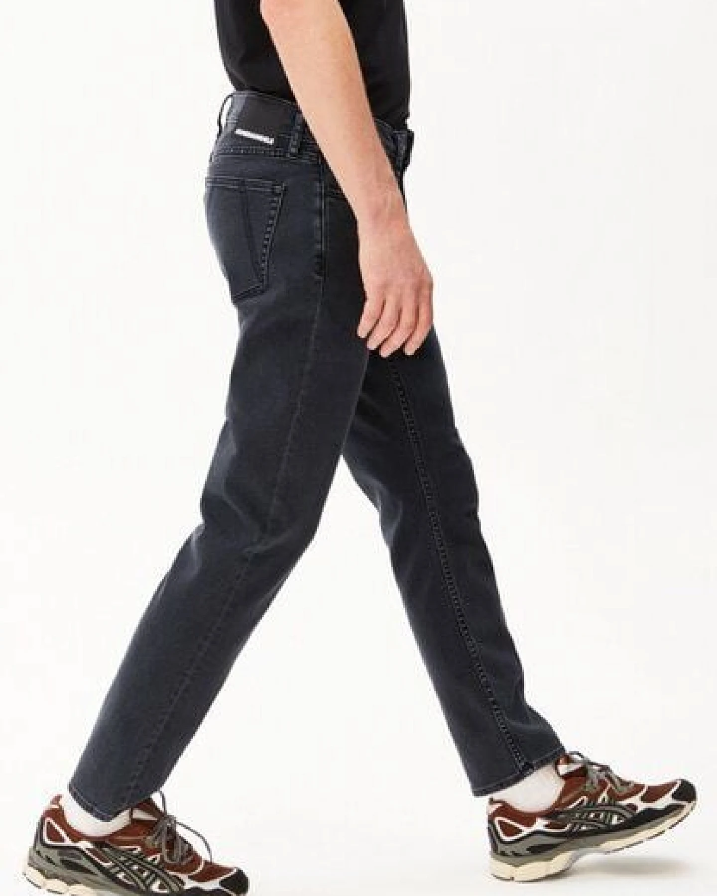 ARMEDANGELS IAAN Herren Slim Jeans recycelter Baumwoll Mix – Ansicht 4