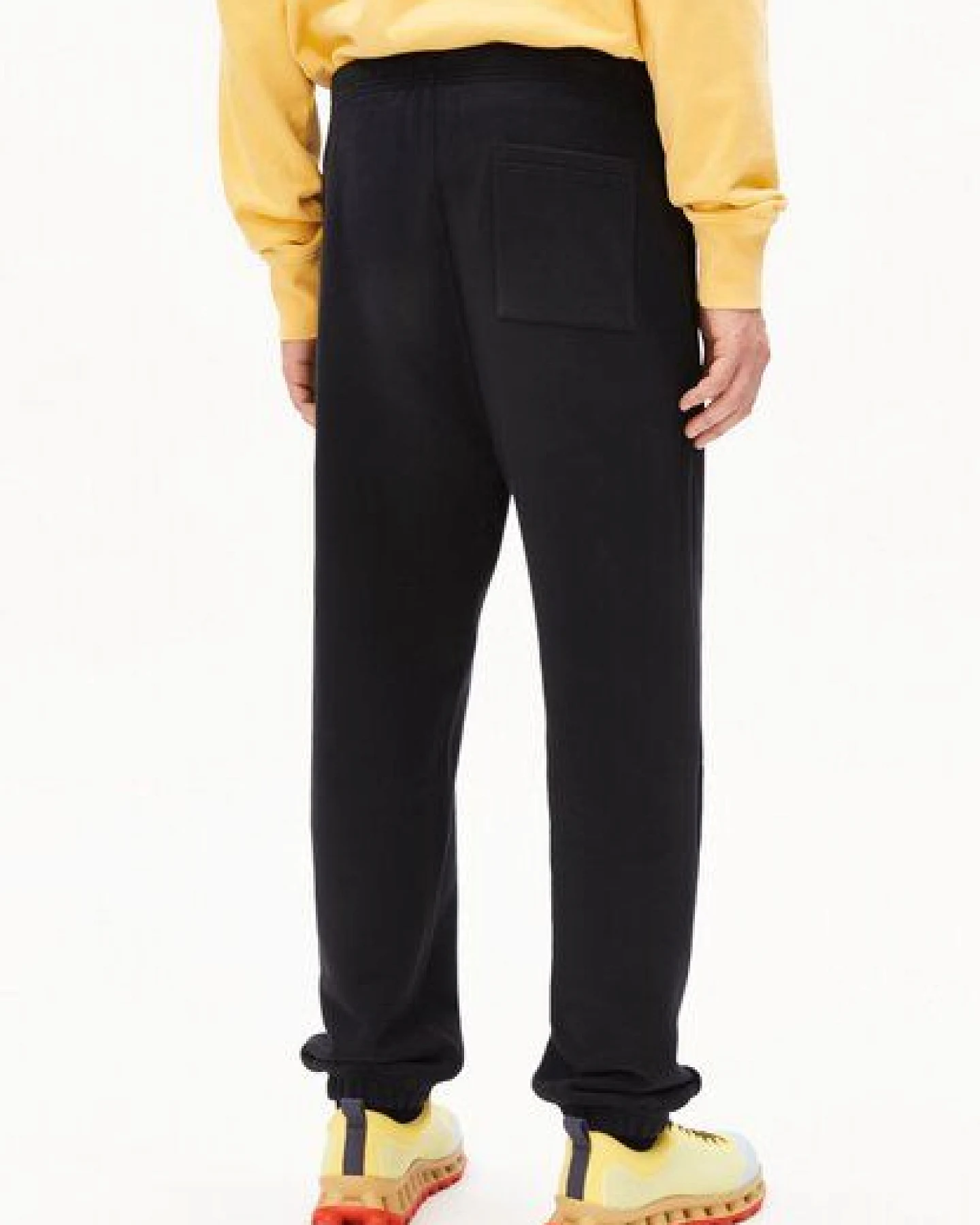 ARMEDANGELS BAASTI LOOP Herren Sweathose aus Bio-Baumwolle – Ansicht 2