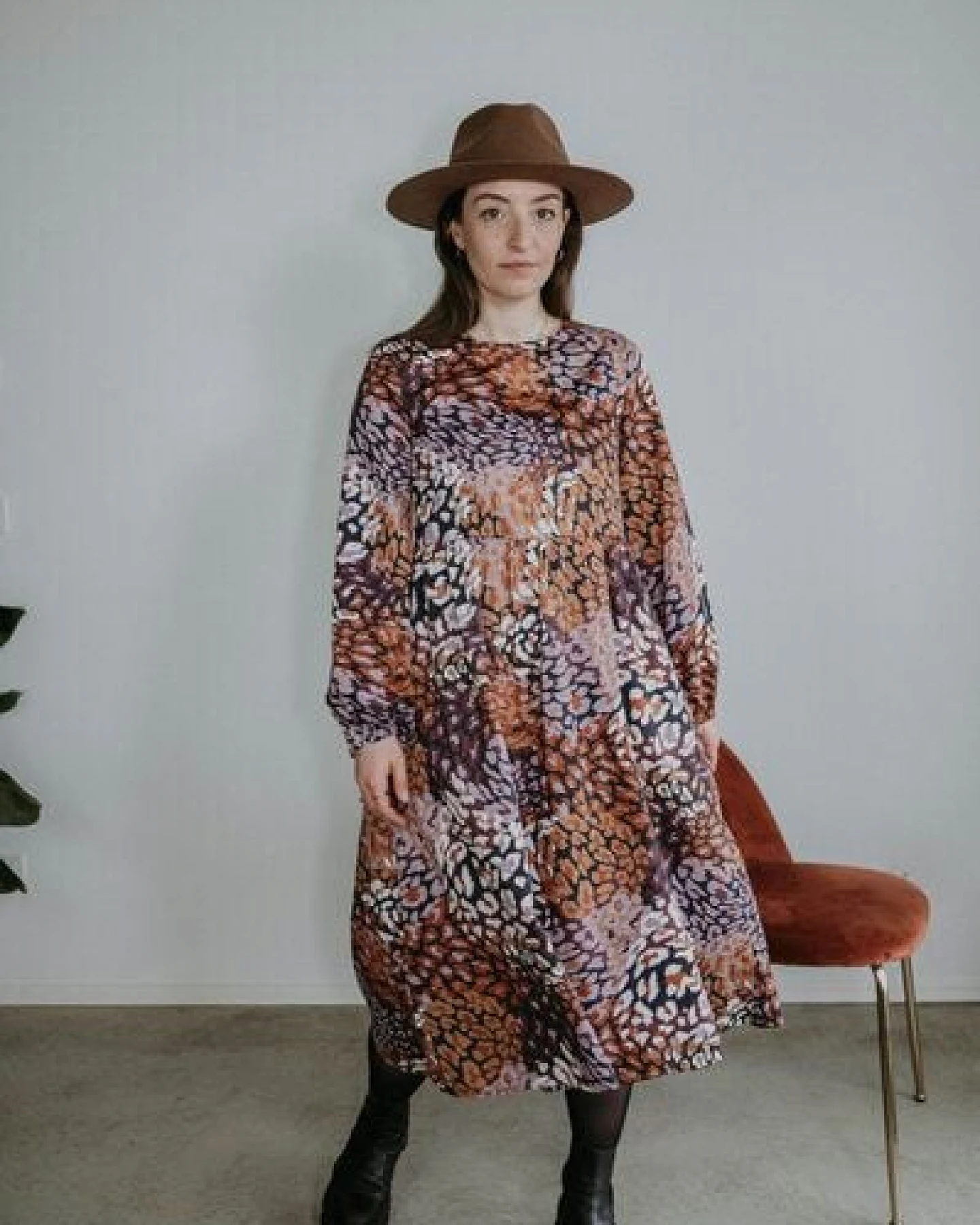 FARM UM'S HERZ Leo Kleid - Midi Loosefit – Ansicht 2