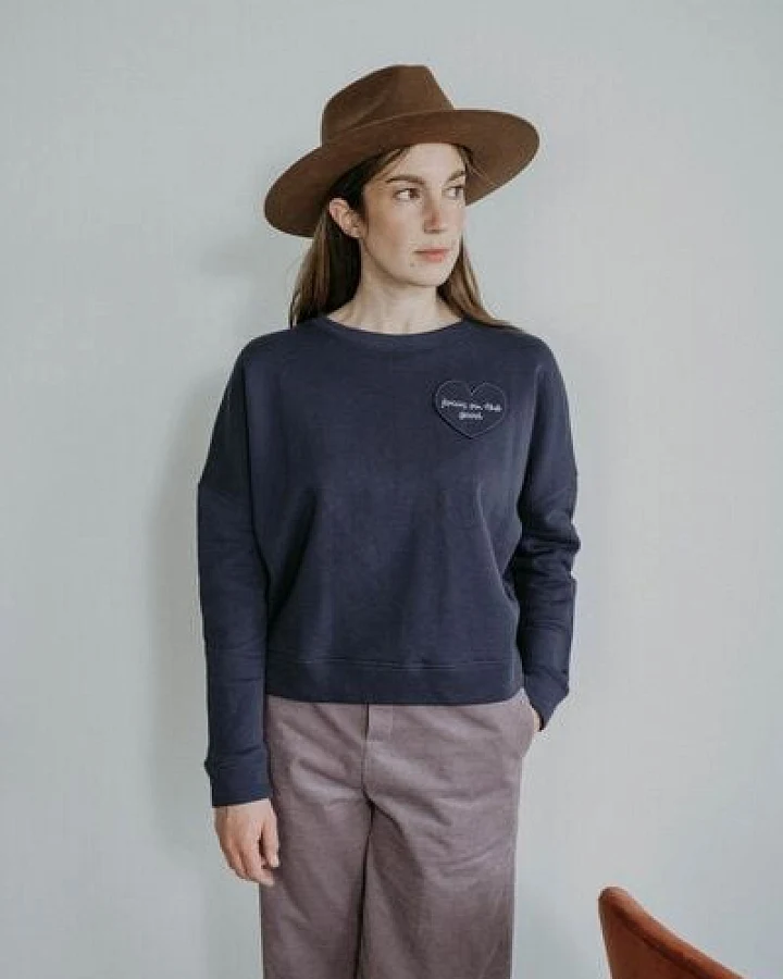 FARM UM'S HERZ Sweater Biobaumwolle "Focus on the good"