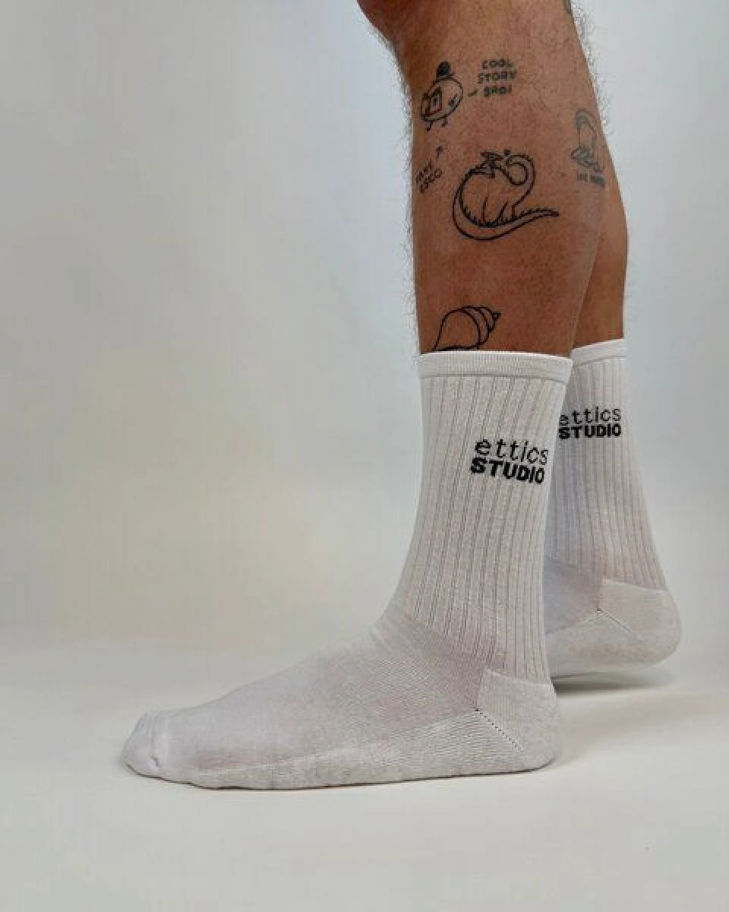 tennis sock logo ettics studio – Ansicht 2