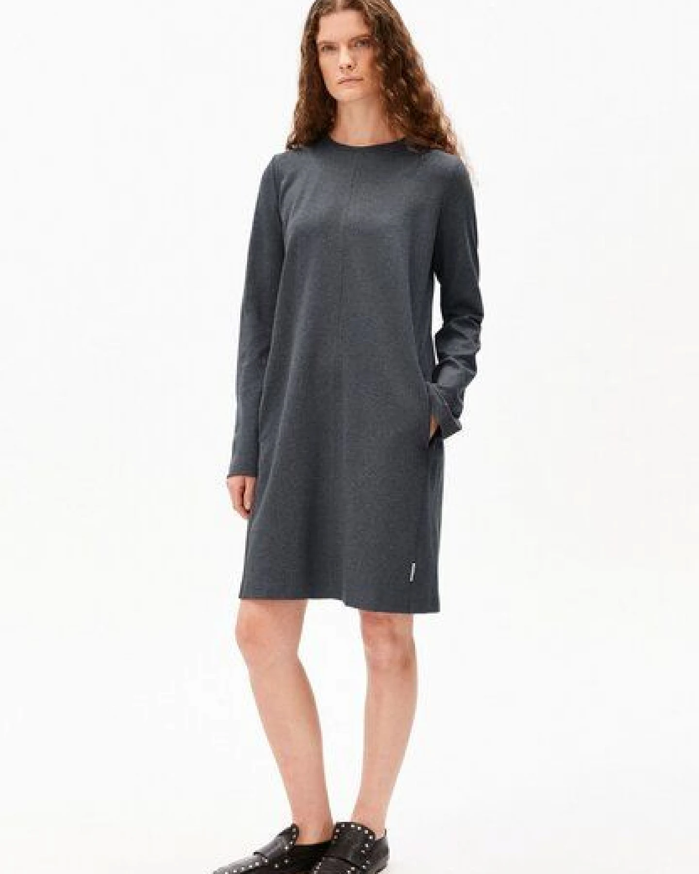 ARMEDANGELS MAARILIANA Damen Jerseykleid aus LENZING ECOVERO Viskose Mix – Ansicht 4