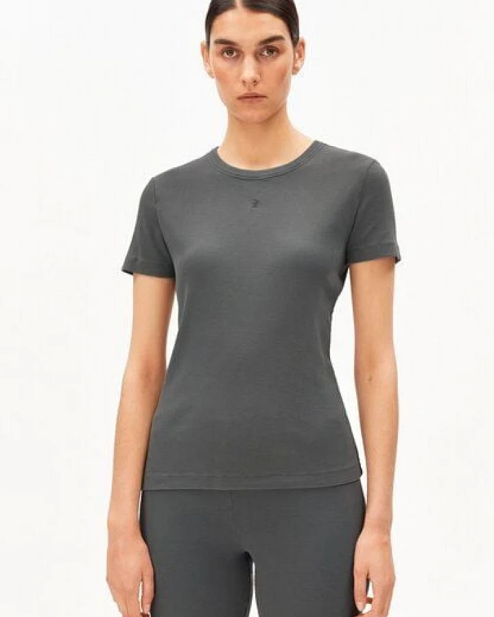 Produktseite: ARMEDANGELS GMT DYE RIB Damen Ripp-T-Shirt aus Bio-Baumwoll Mix