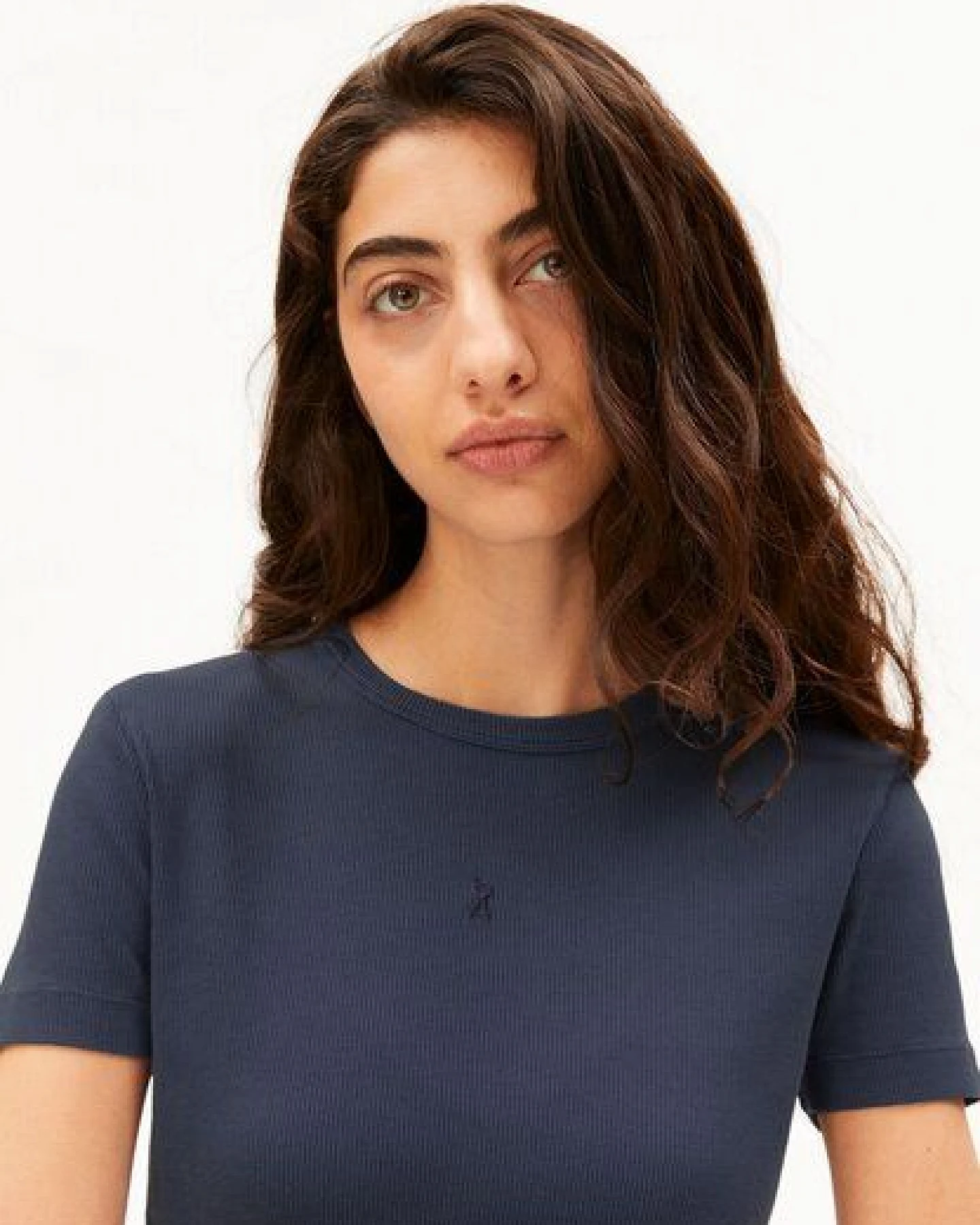 ARMEDANGELS GMT DYE RIB Damen Ripp-T-Shirt aus Bio-Baumwoll Mix – Ansicht 3