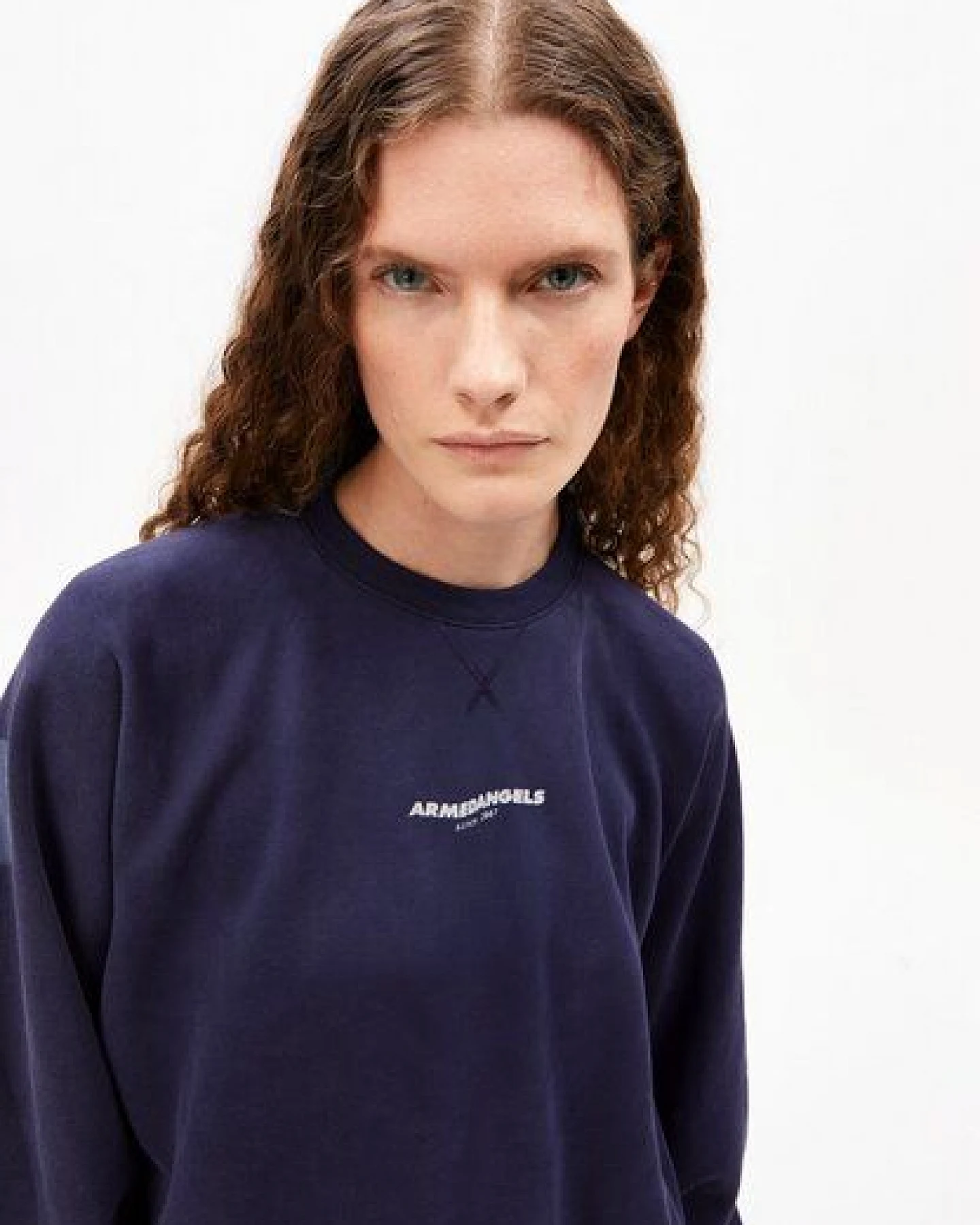 ARMEDANGELS GMT DYE CREWNECK Damen Sweatshirt aus Bio-Baumwolle – Ansicht 3