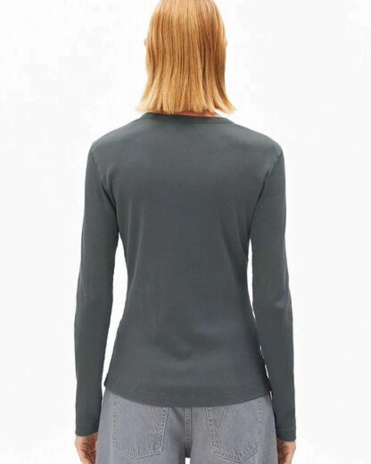ARMEDANGELS GMT DYE RIB Damen Ripp-Longsleeve aus Bio-Baumwoll Mix – Ansicht 2