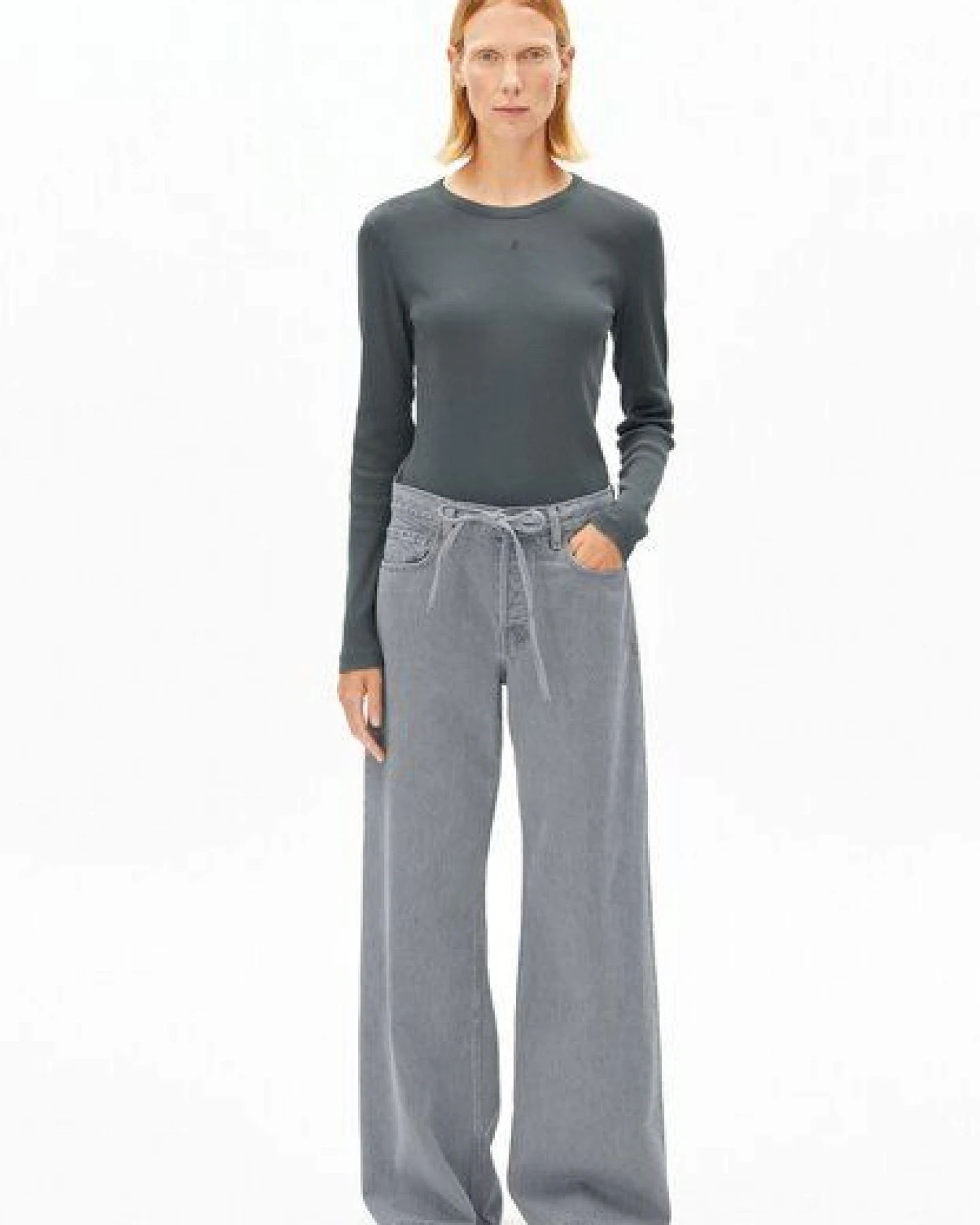 ARMEDANGELS GMT DYE RIB Damen Ripp-Longsleeve aus Bio-Baumwoll Mix – Ansicht 4