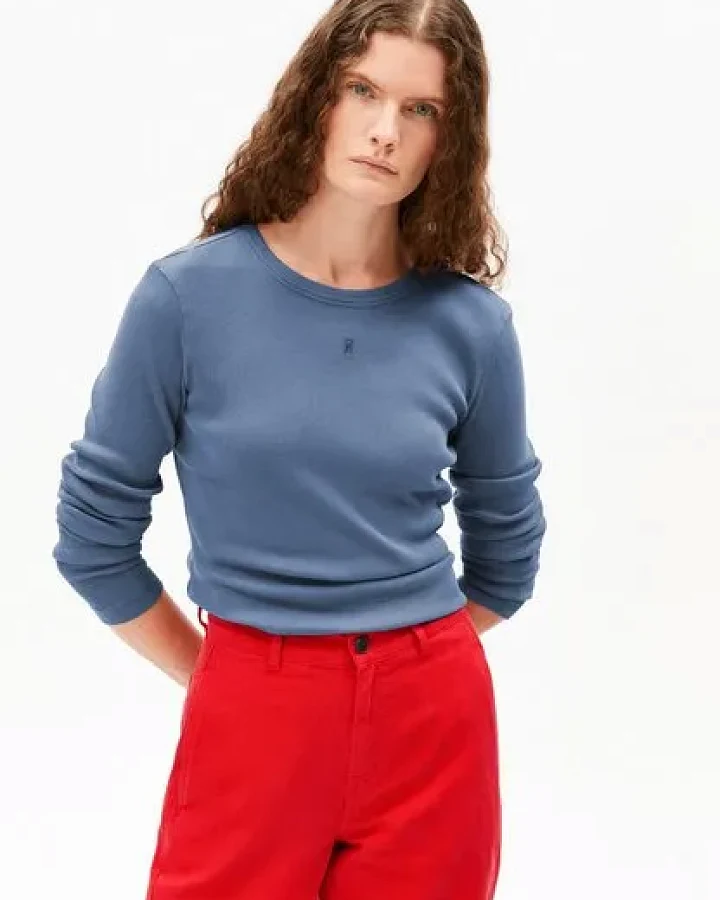 Blau