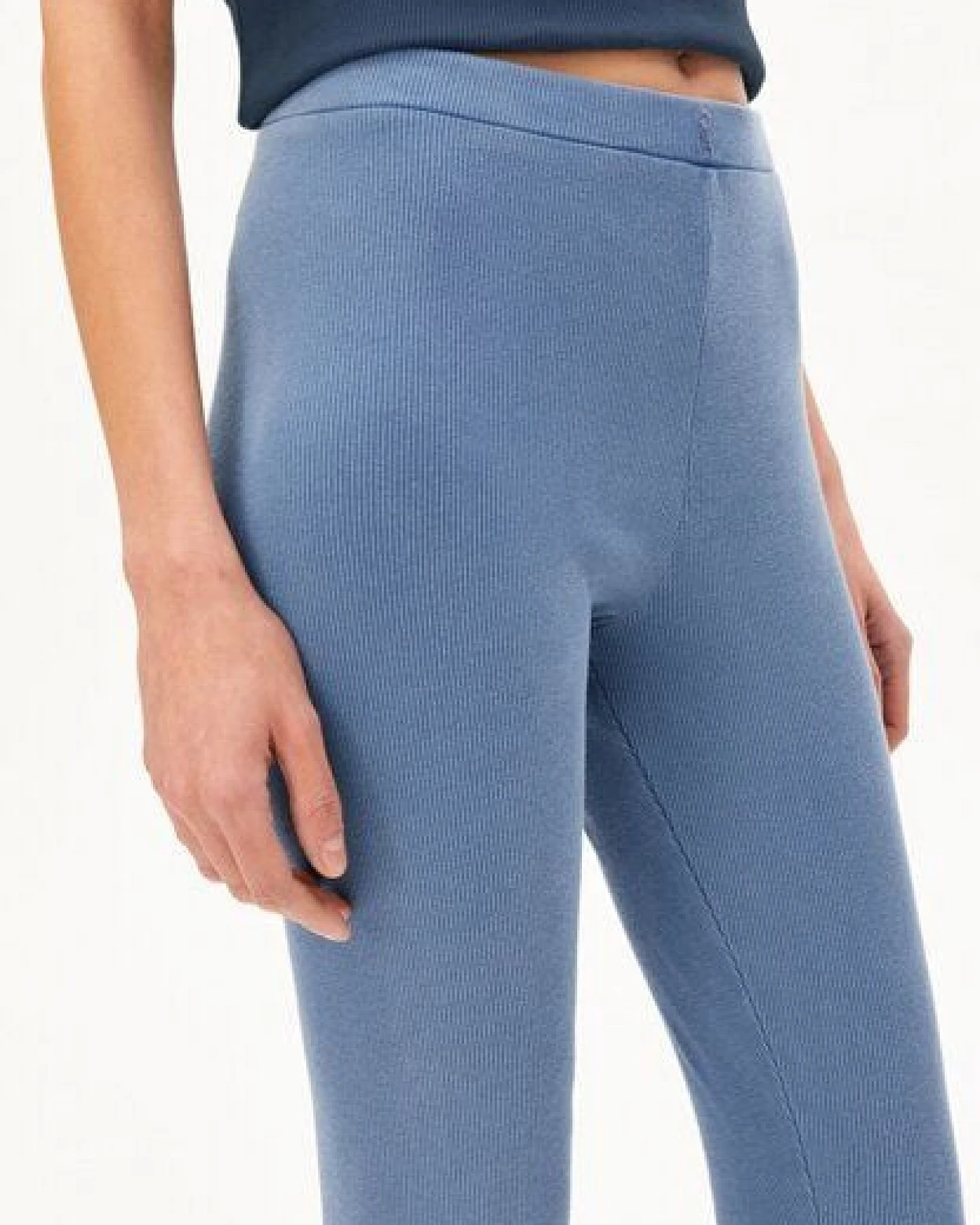 ARMEDANGELS GMT DYE RIB Damen Ripp-Leggings aus Bio-Baumwoll Mix – Ansicht 3