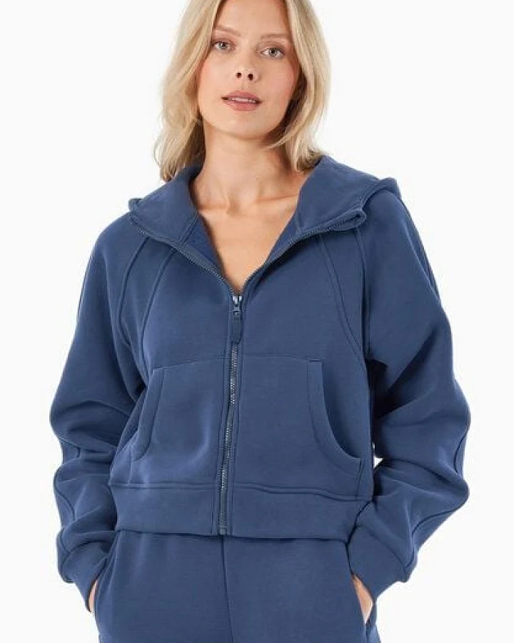 Blau