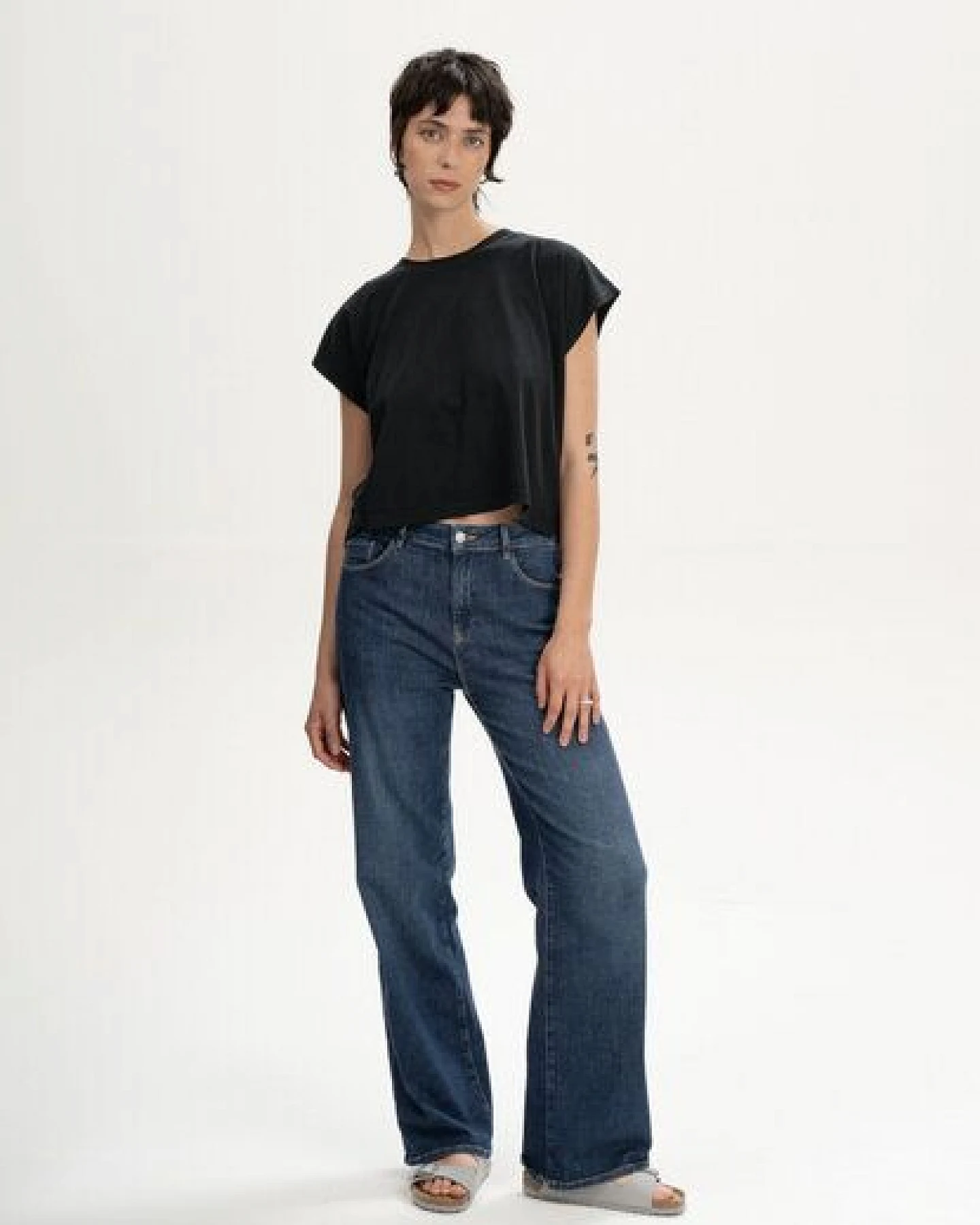 Cropped T-Shirt Style BHAMINI – Ansicht 3