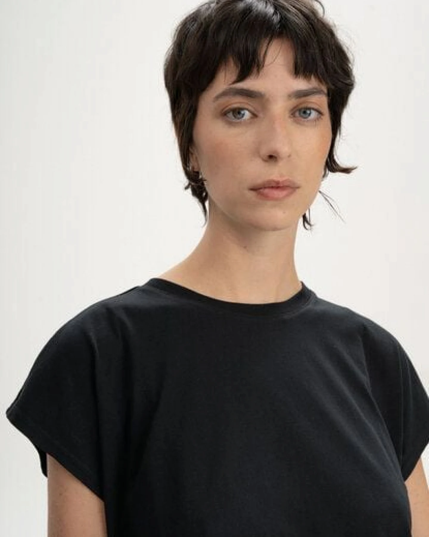 Cropped T-Shirt Style BHAMINI – Ansicht 4