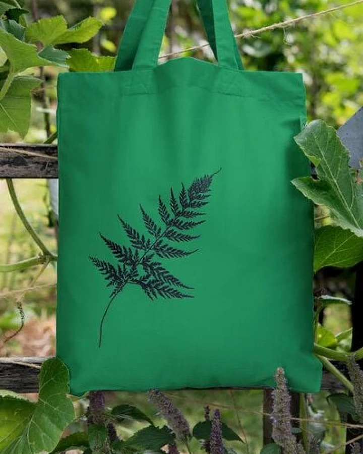 Hirschkind Bio-Fashion-Bag "Farn" kelly green - handbedruckt