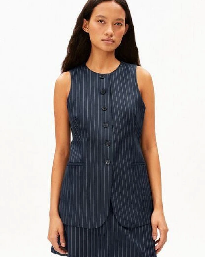 Produktseite: ARMEDANGELS LONG PINSTRIPE Damen Weste aus TENCEL Lyocell Mix