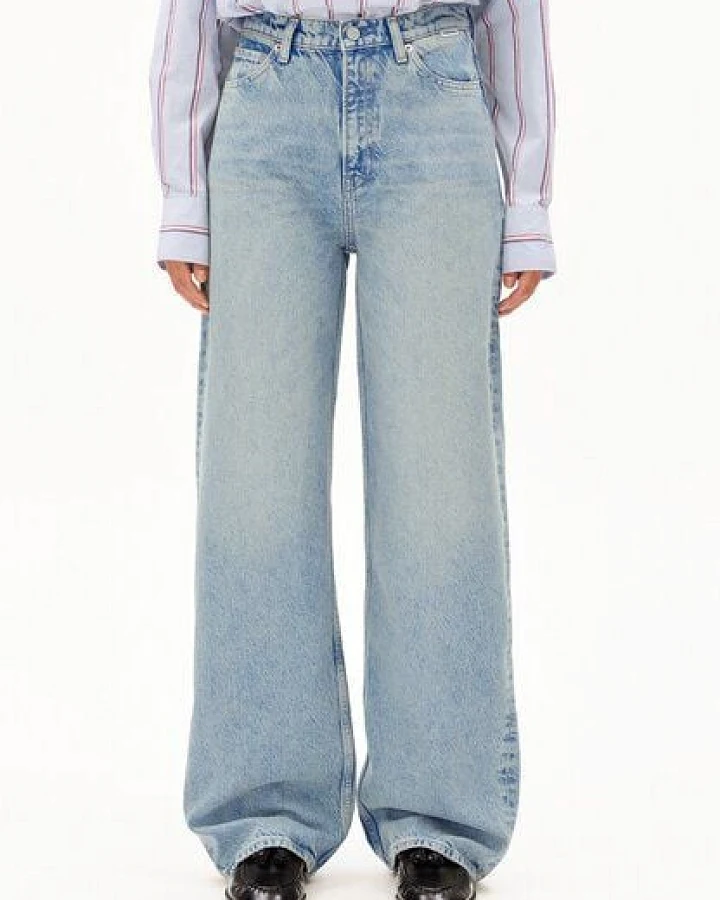 Produktseite: ARMEDANGELS ENIJAA Damen Wide Leg Jeans aus recyceltem Baumwoll-Mix