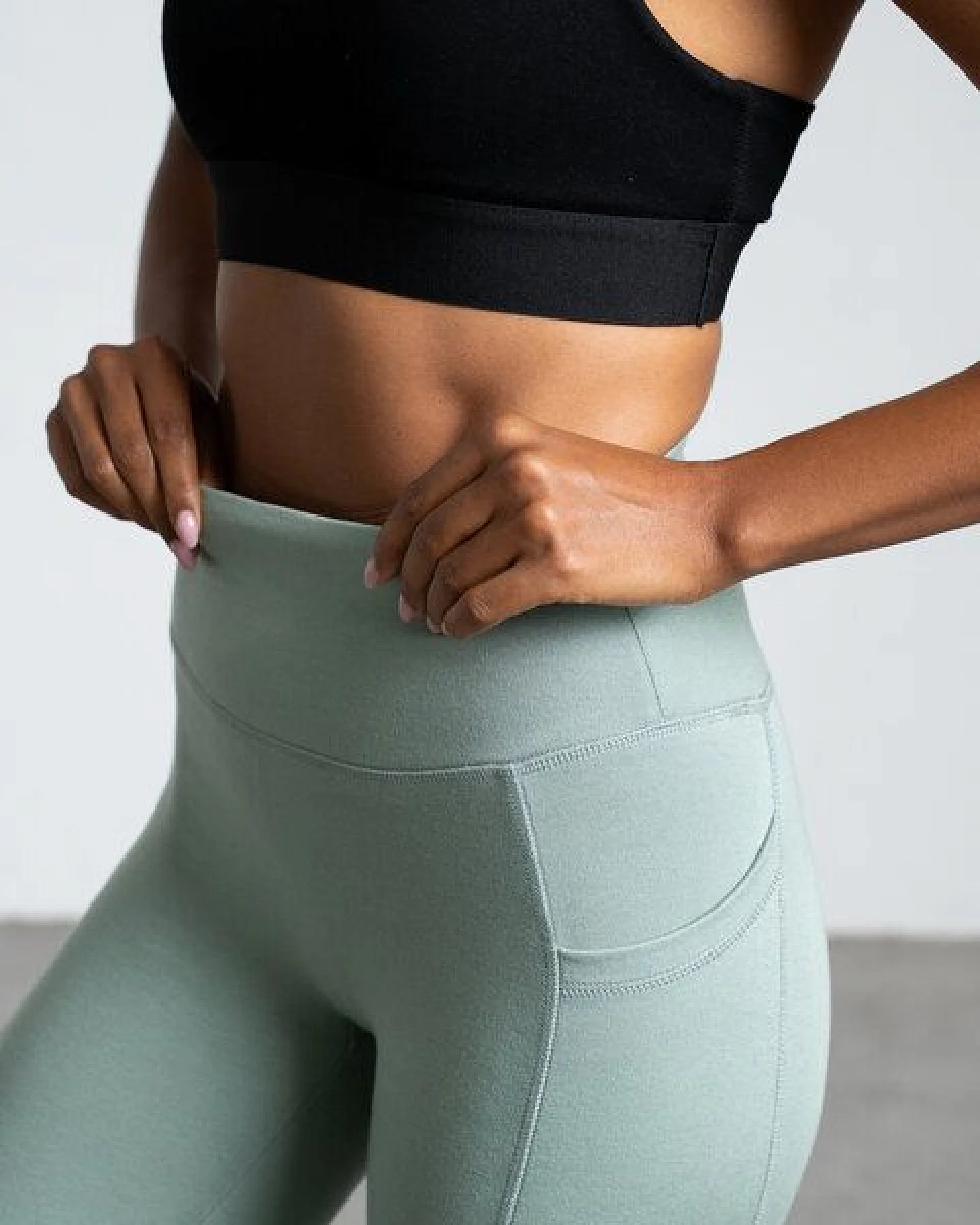 VIDAR Sport Damen Sportleggings aus TENCEL Lyocell & ROICA Elasthan – Ansicht 2