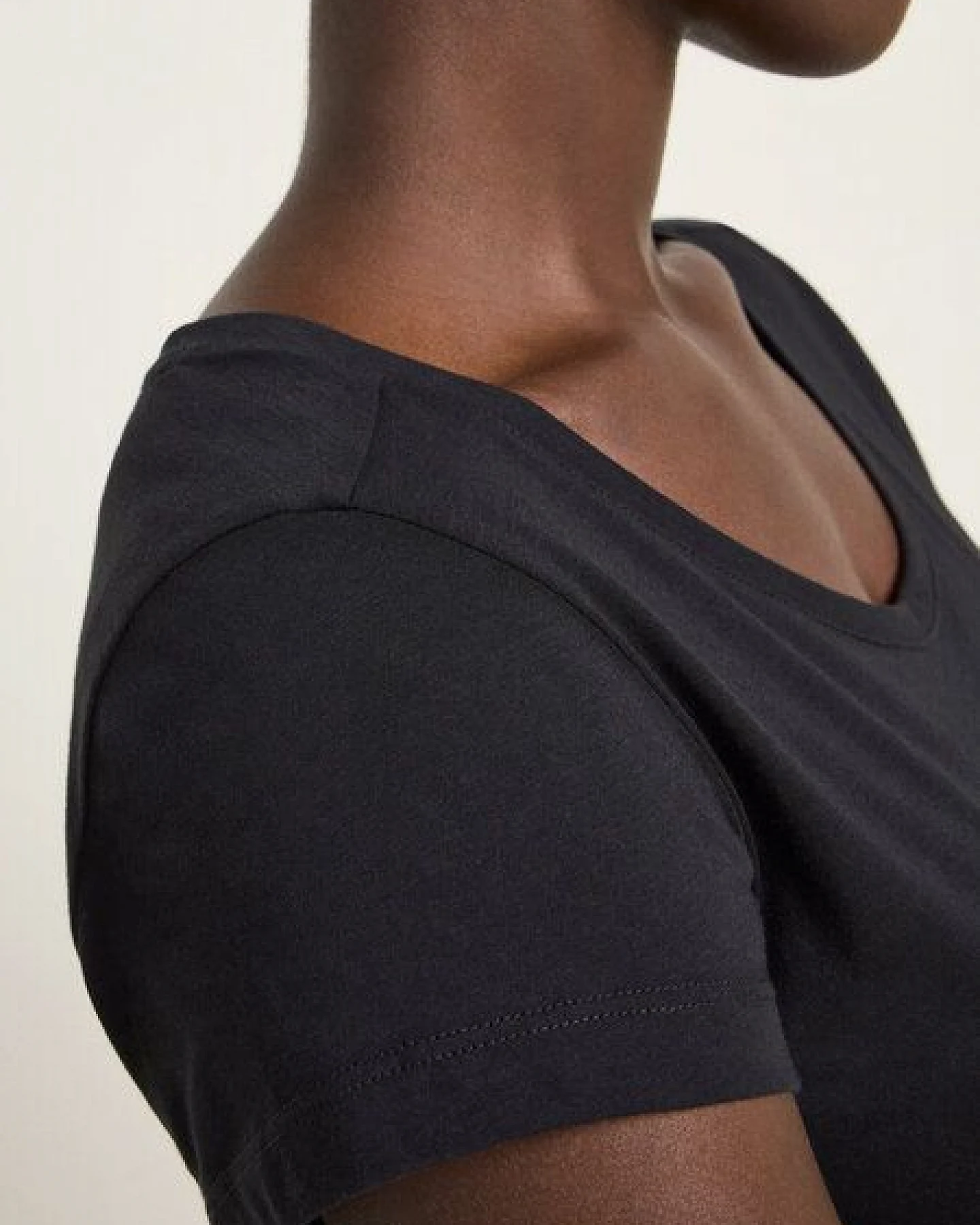 LANIUS Kurzarmshirt aus Bio-Baumwolle – Ansicht 4
