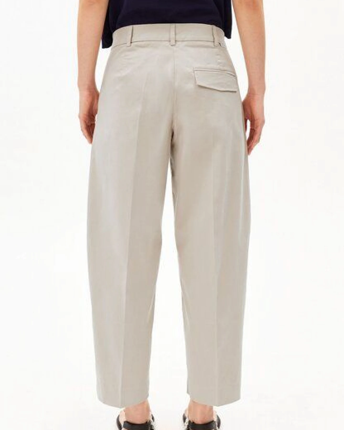 ARMEDANGELS BARREL TWILL Damen Webhose aus Bio-Baumwoll Mix – Ansicht 2