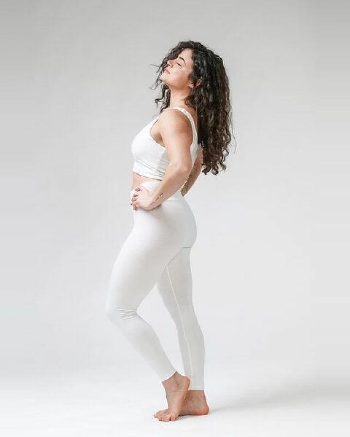 YogiLiebe Yoga Bra "Kundalini" Weiss aus Bio Baumwolle