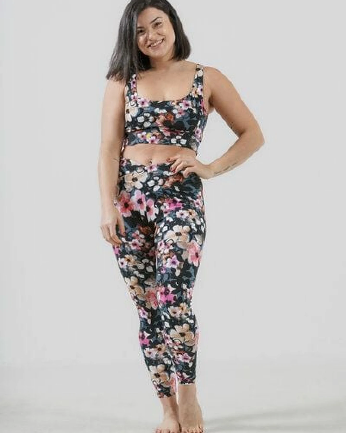 YogiLiebe Yoga Bra "Lotus Soul" Bio- Baumwolle handgefertigt in Deutschland – Ansicht 2