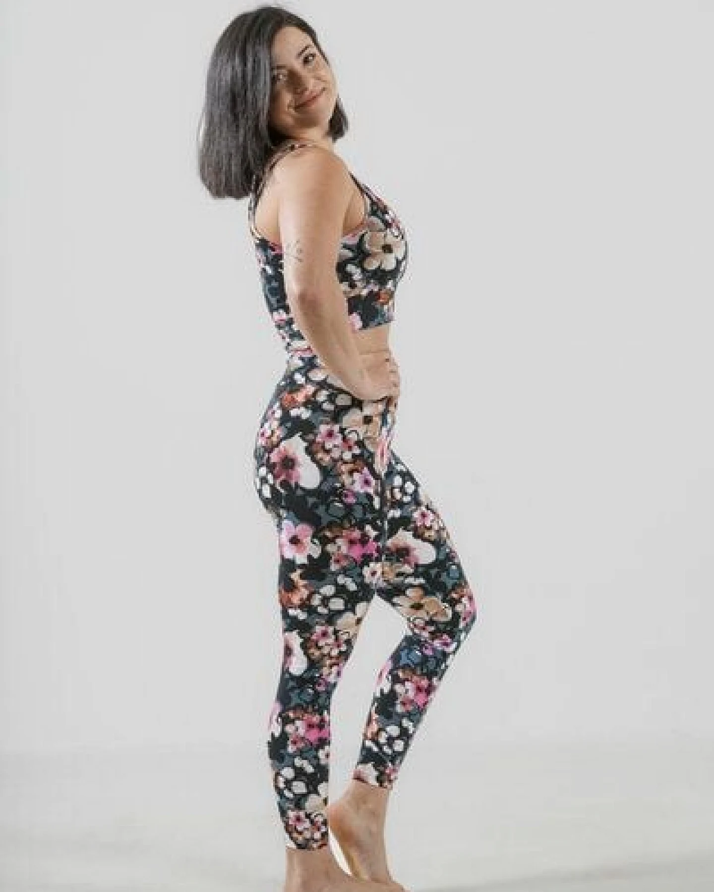 YogiLiebe Yoga Bra "Lotus Soul" Bio- Baumwolle handgefertigt in Deutschland – Ansicht 3