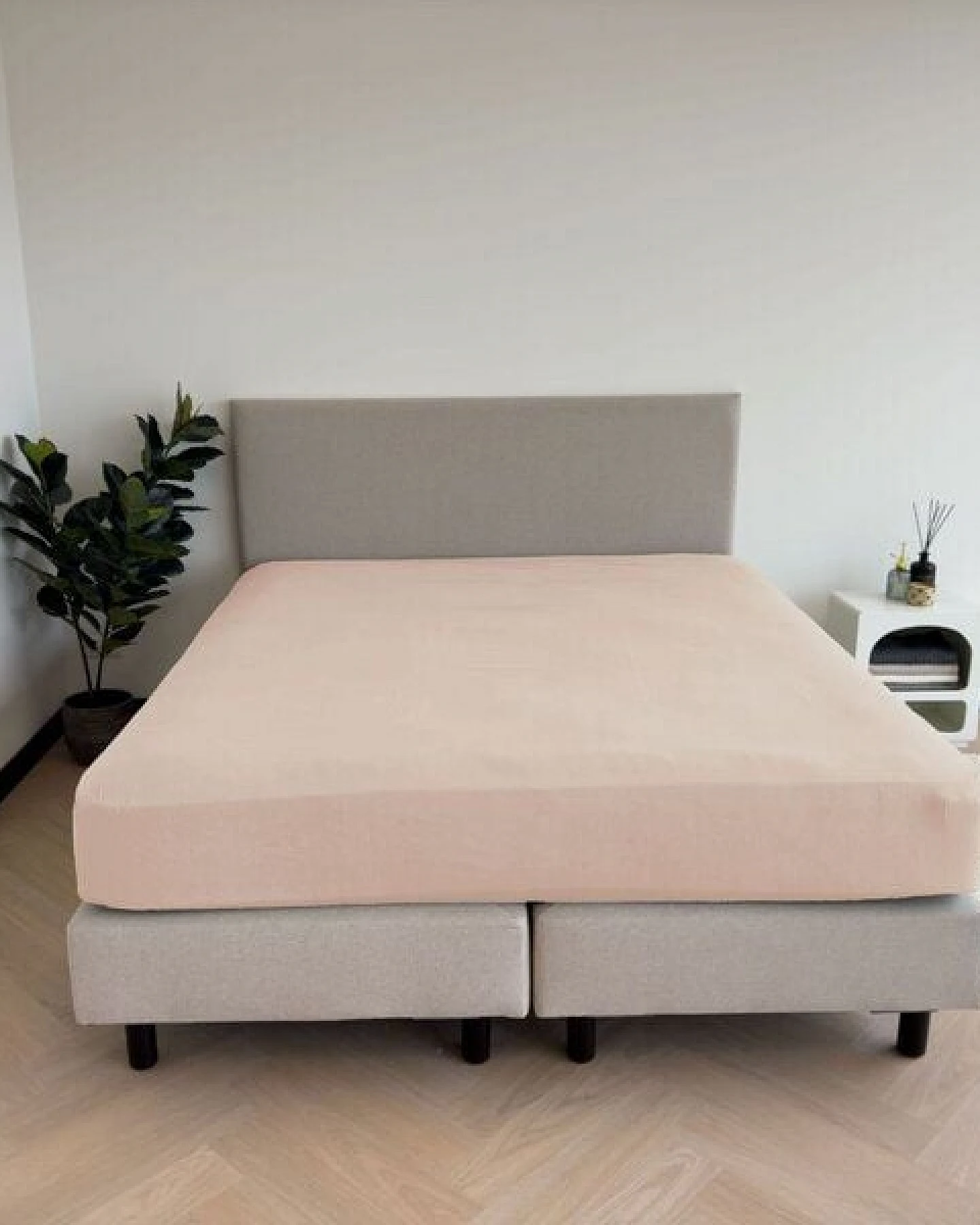 Kayori Topper Spannbetttuch Baumwollsatin – Ansicht 2