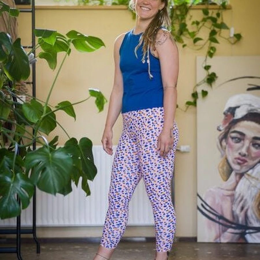 Blau