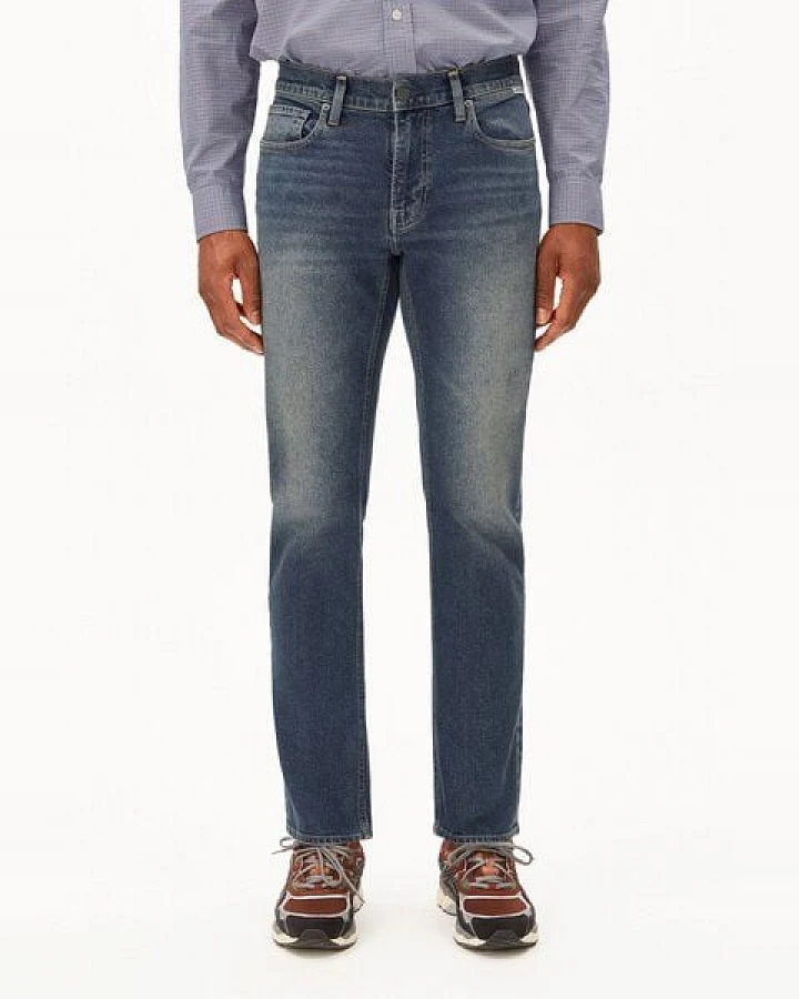 ARMEDANGELS IAAN Herren Jeans aus recycelter Baumwolle
