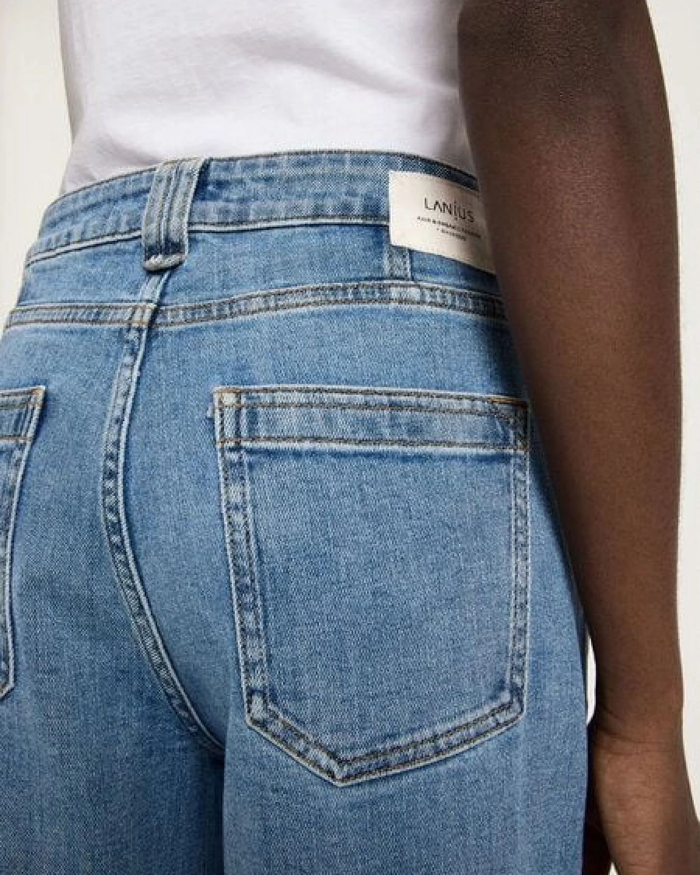 LANIUS Straight Jeans (GOTS) aus Bio-Baumwolle – Ansicht 3