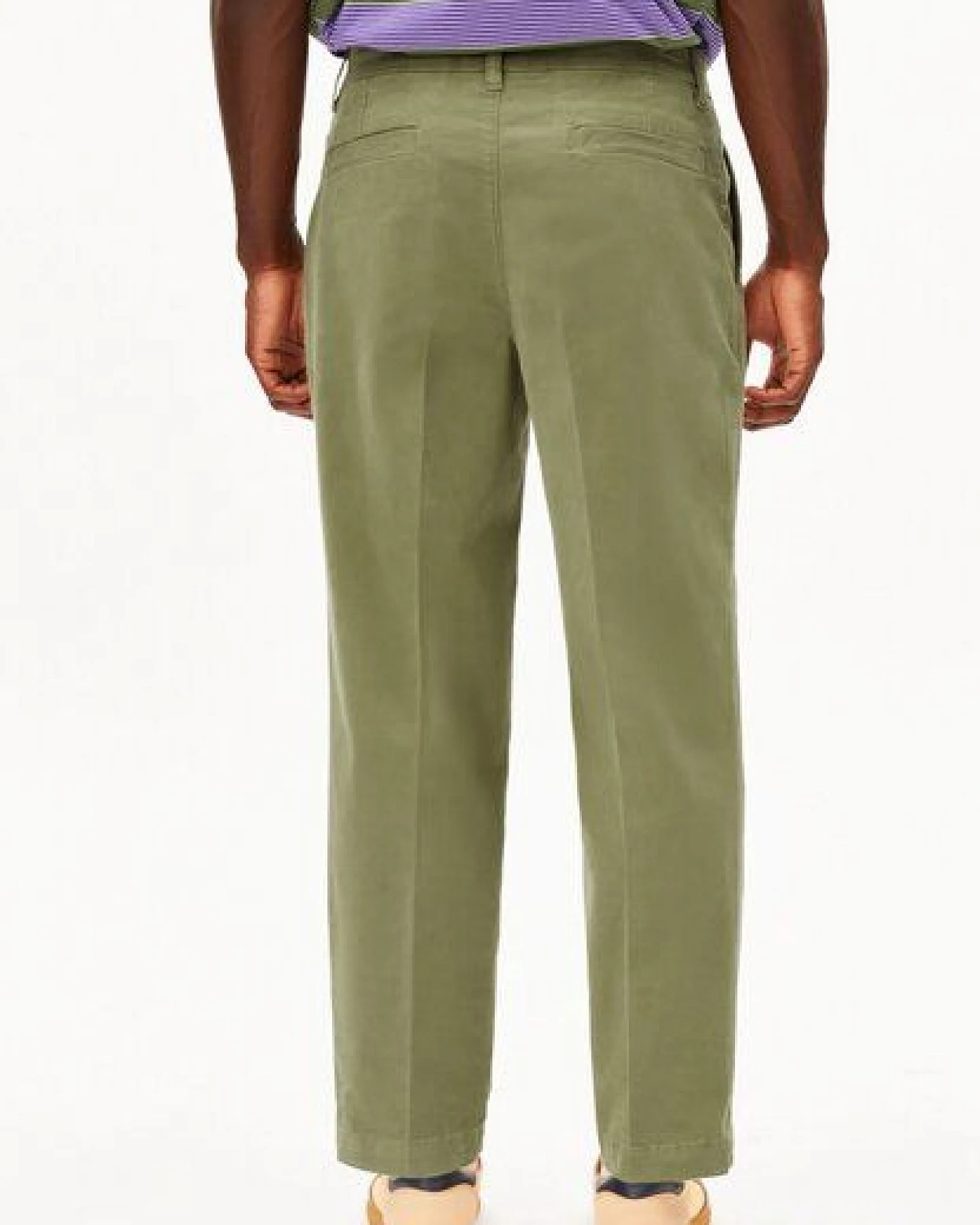 ARMEDANGELS TAAMIR PLEATED Herren Chinohose aus Bio-Baumwolle – Ansicht 2