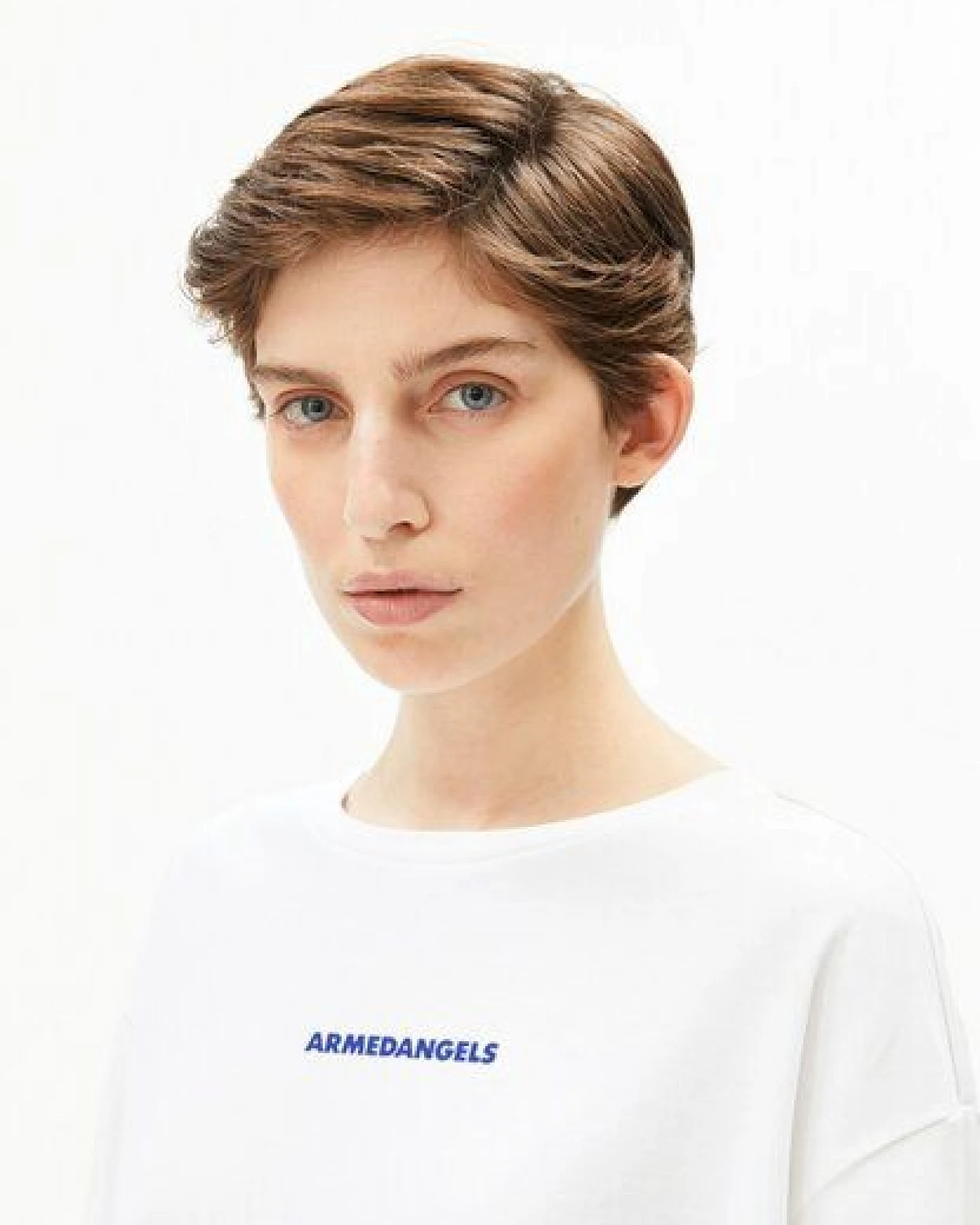 ARMEDANGELS GIANNAA CHAANGE Damen T-Shirt aus recyceltem Baumwoll Mix – Ansicht 3