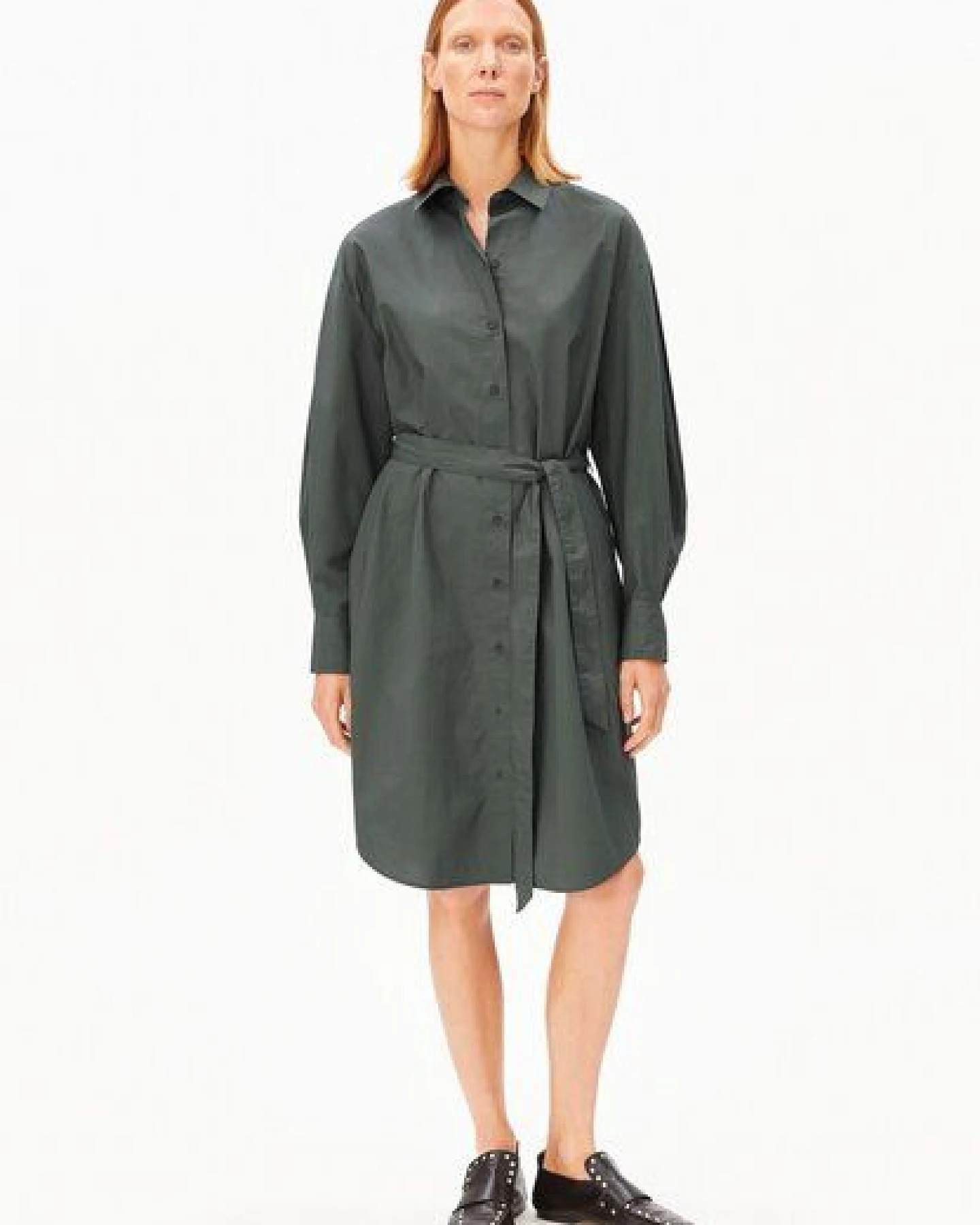 ARMEDANGELS BARREL SLEEVE POPLIN Damen Webkleid aus Bio-Baumwolle – Ansicht 4