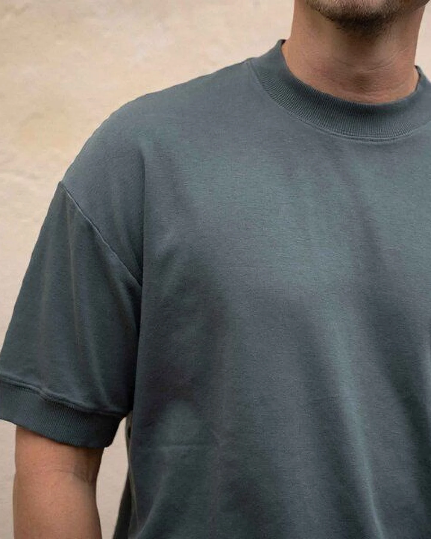 Vresh Clothing Vriedl - Oversized T-Shirt aus Heavy-Jersey Biobaumwolle – Ansicht 4