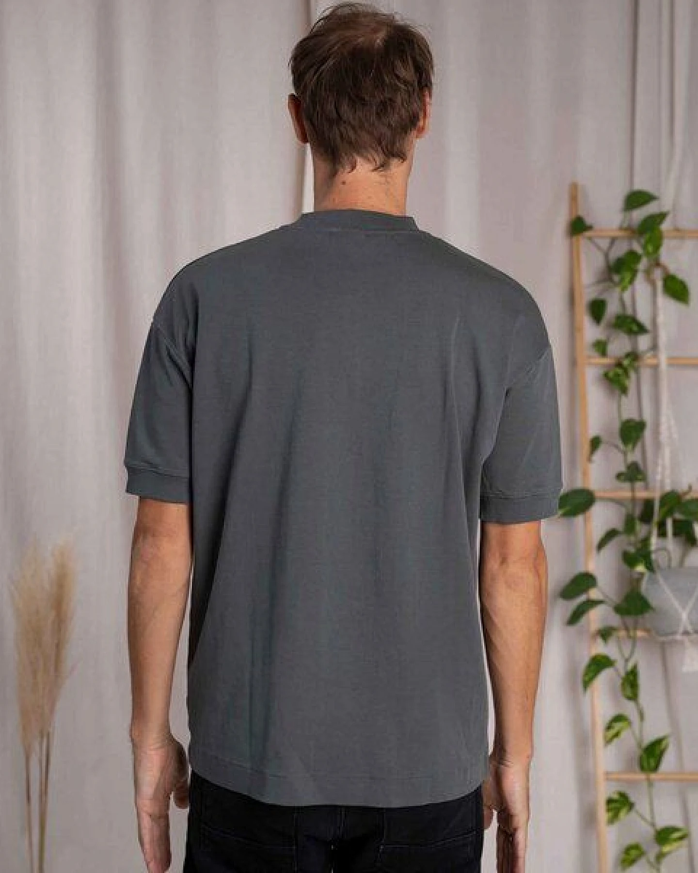 Vresh Clothing Vriedl - Oversized T-Shirt aus Heavy-Jersey Biobaumwolle – Ansicht 3