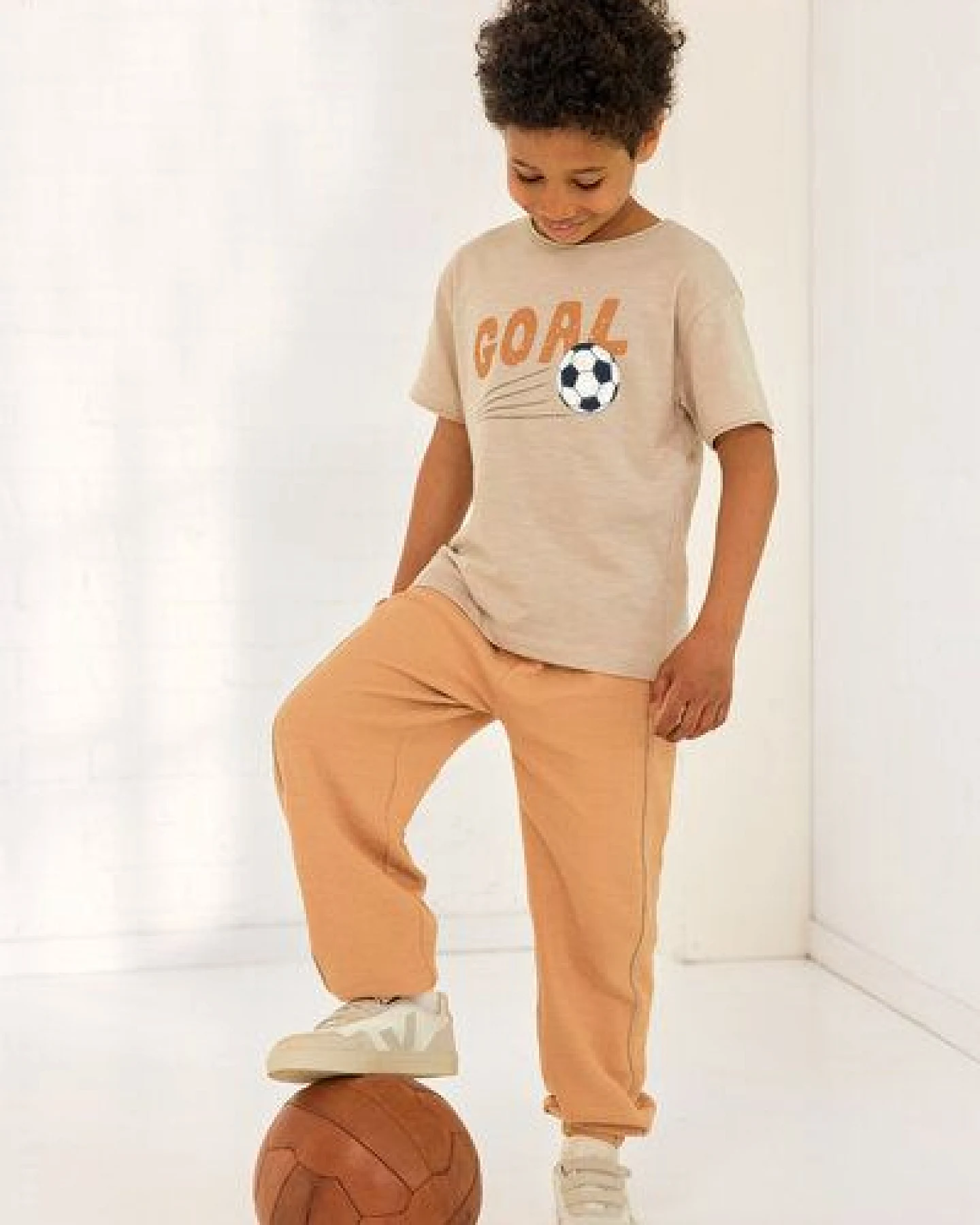 People Wear Organic Kurzarm Shirt, beige uni, "Fußball", Bio-Baumwolle – Ansicht 2