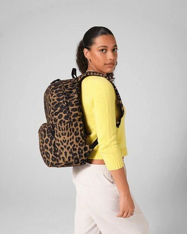 BagBase Rucksack Backpack Leopard Print mit Laptop Fach Recyceltes PET