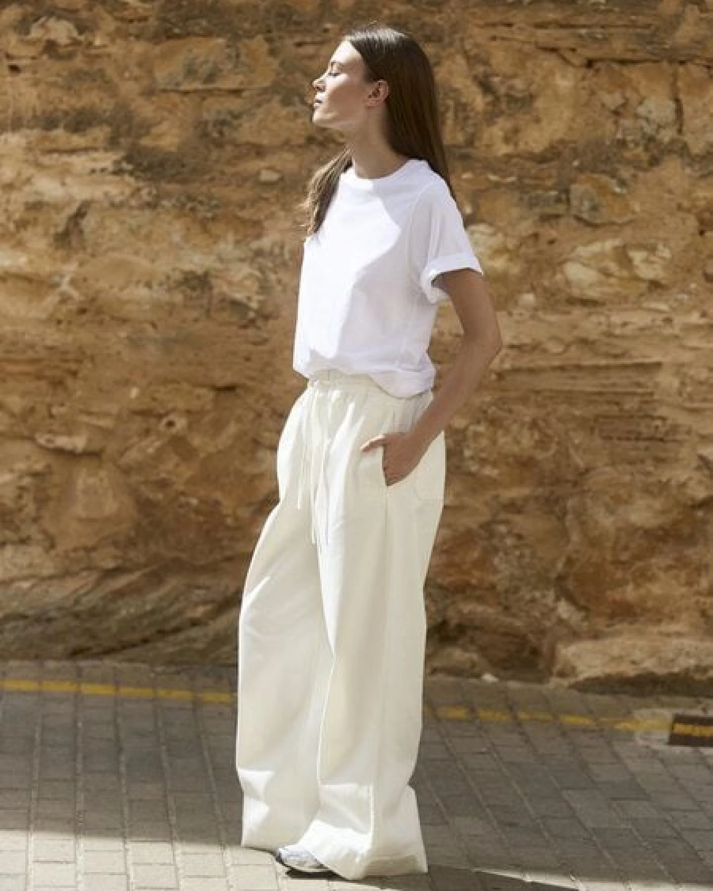 WOTE Offwhite Wide Leg aus Organic Cotton – Ansicht 4