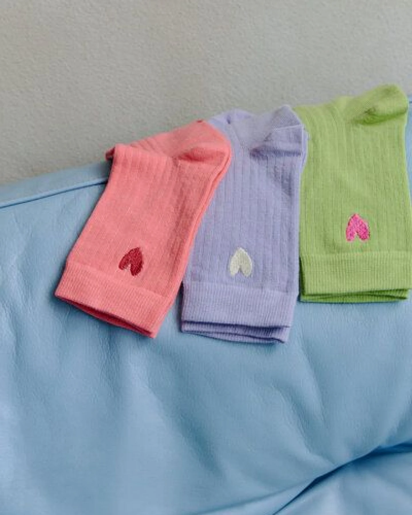 Jutelaune Bubblegum Heart Socks - GRS und OEKO-TEX Zertifizierungen – Ansicht 2