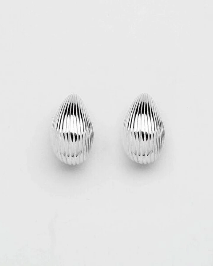 fejn jewelry Ohrstecker 'riffle drop' in Tropfenform